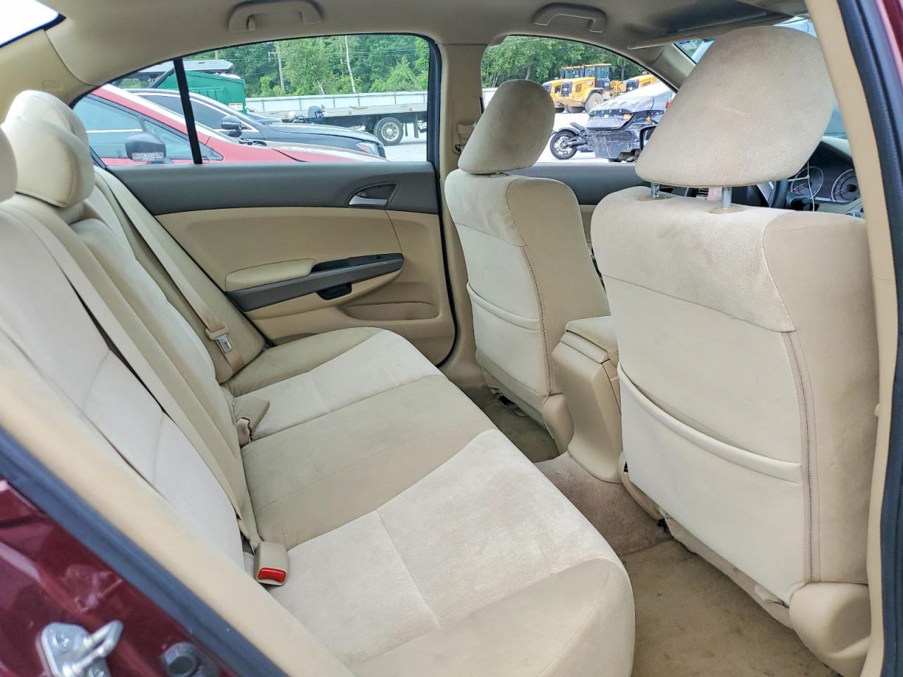 2010 Honda Accord Lxp Burgundy vin: 1HGCP2F44AA056535