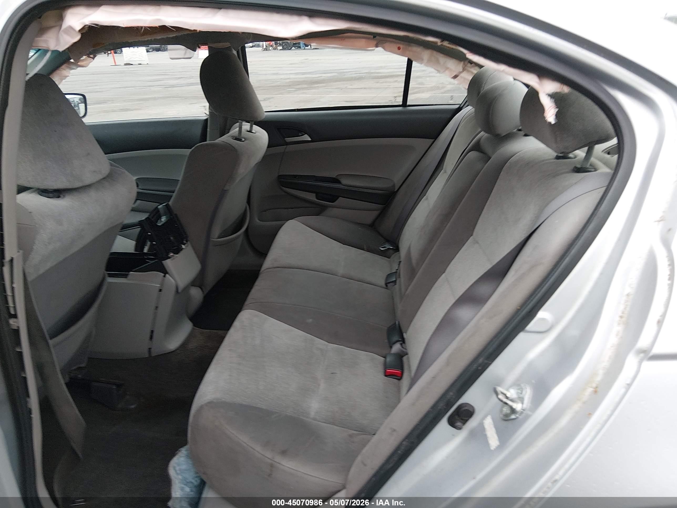 2010 Honda Accord 2.4 Lx-p Silver vin: 1HGCP2F44AA056552