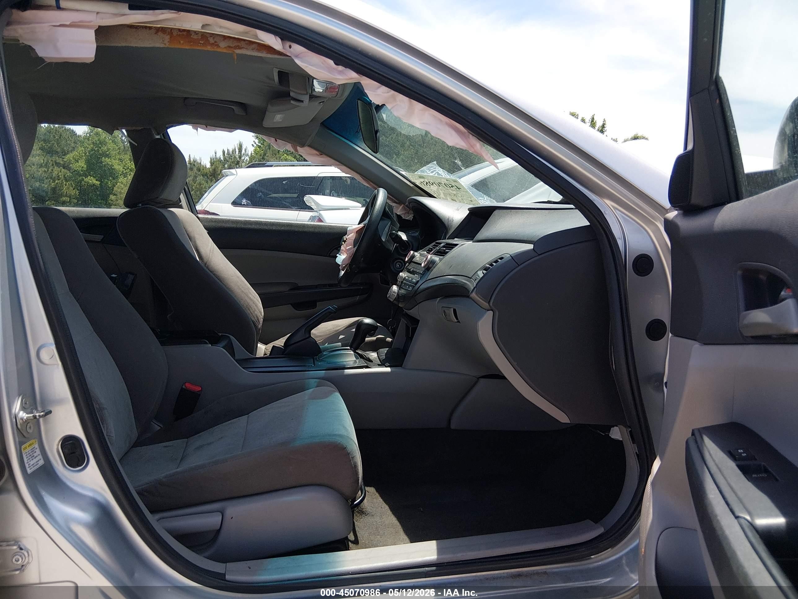 2010 Honda Accord 2.4 Lx-p Silver vin: 1HGCP2F44AA056552