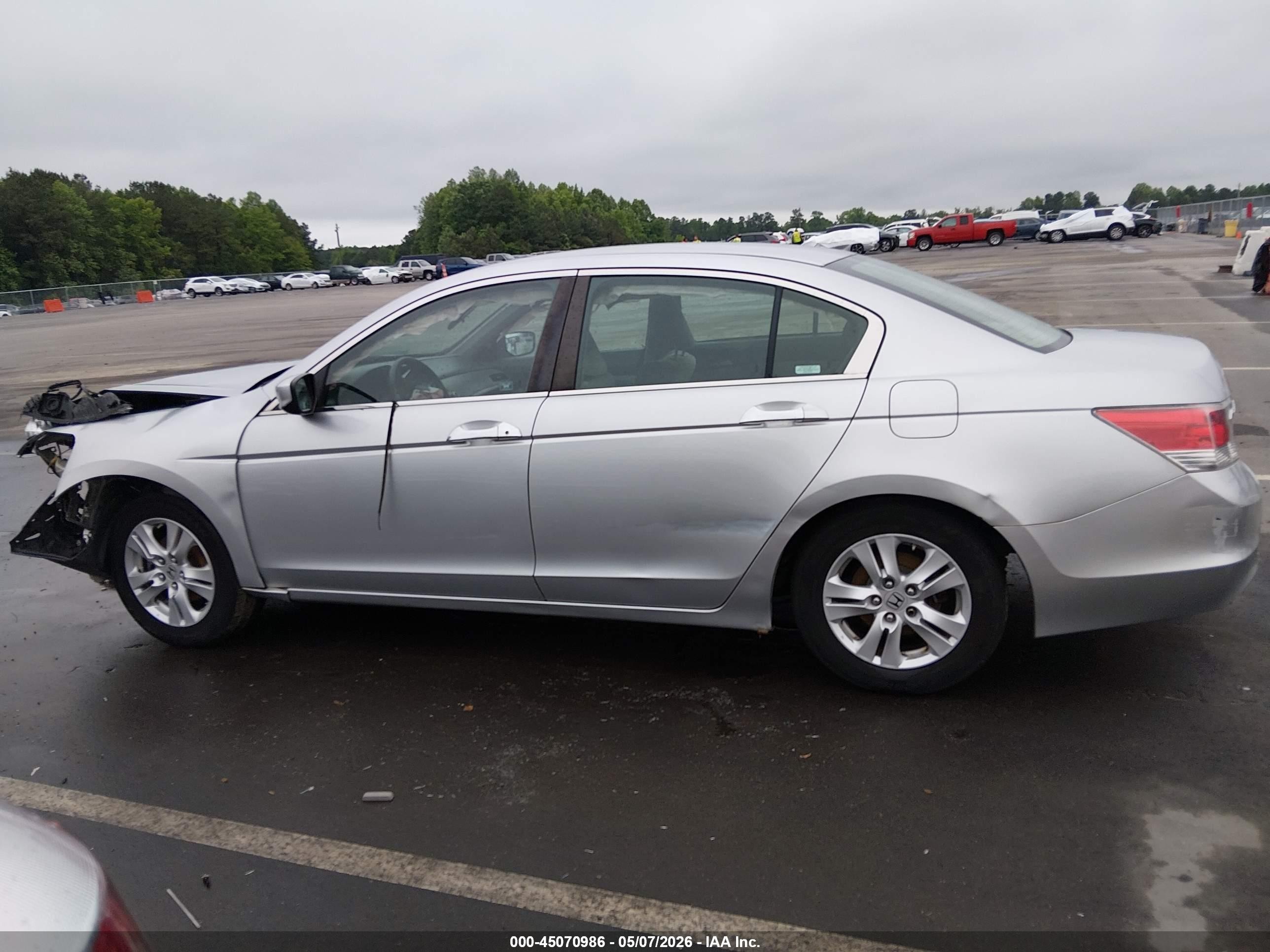 2010 Honda Accord 2.4 Lx-p Silver vin: 1HGCP2F44AA056552