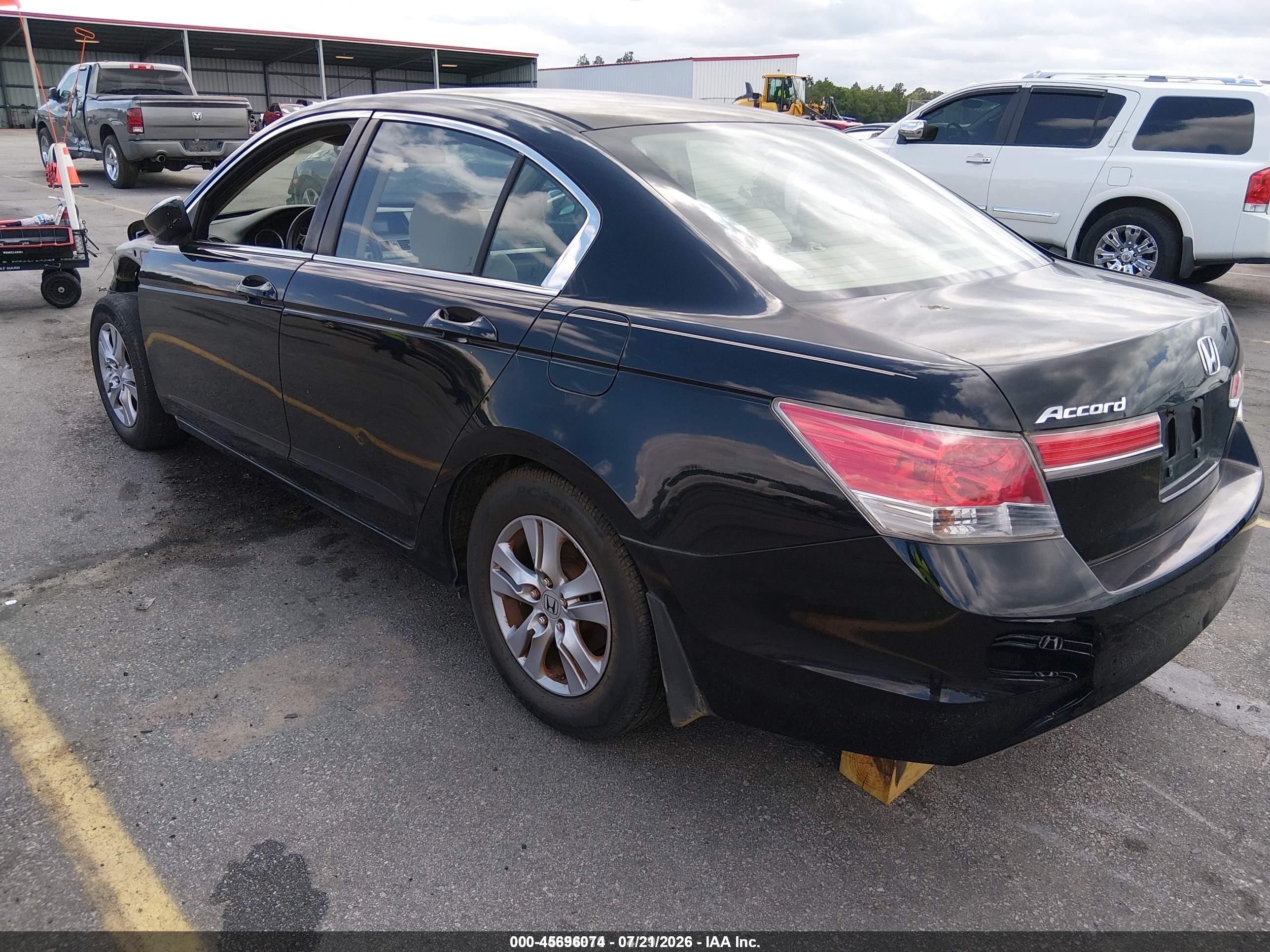 2011 Honda Accord 2.4 Lx-p Brown vin: 1HGCP2F44BA142851