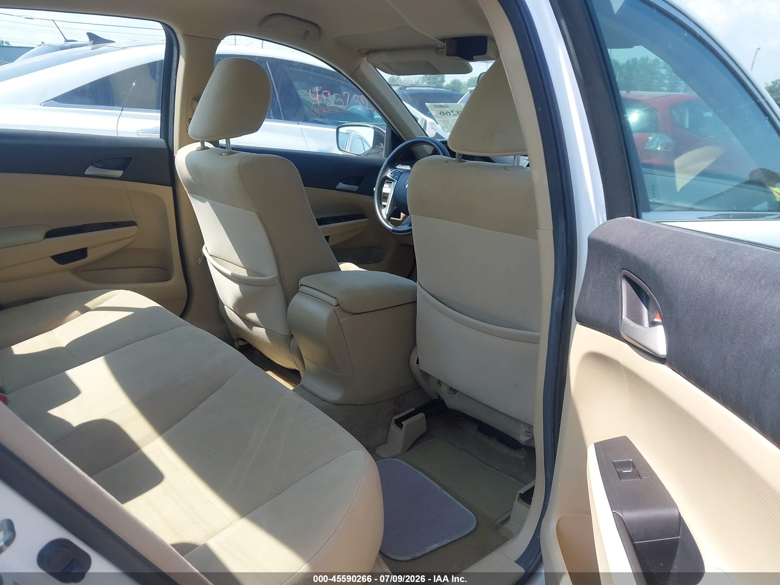 2012 Honda Accord 2.4 Lx-p White vin: 1HGCP2F44CA009217