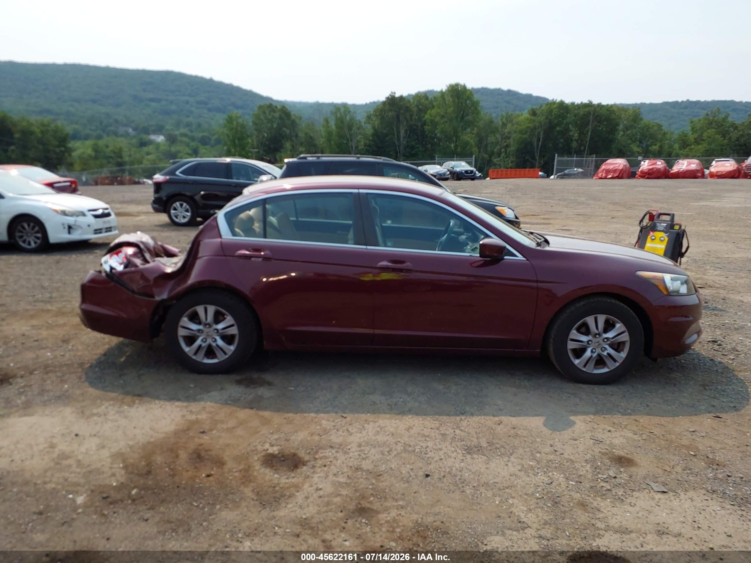 2012 Honda Accord 2.4 Lx-p Maroon vin: 1HGCP2F44CA232177
