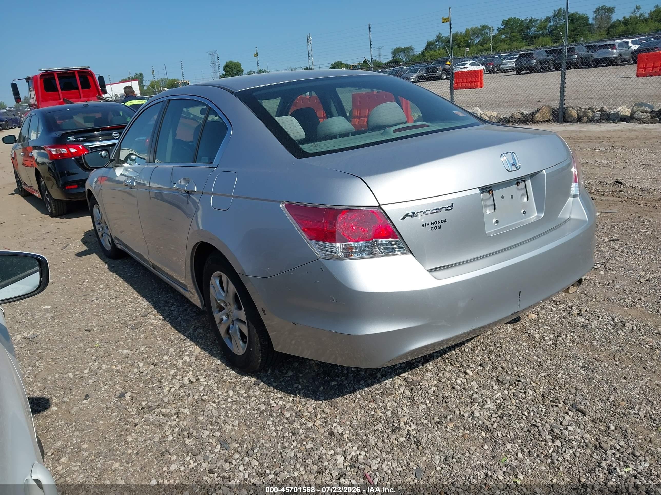 2010 Honda Accord 2.4 Lx-p Silver vin: 1HGCP2F45AA105502