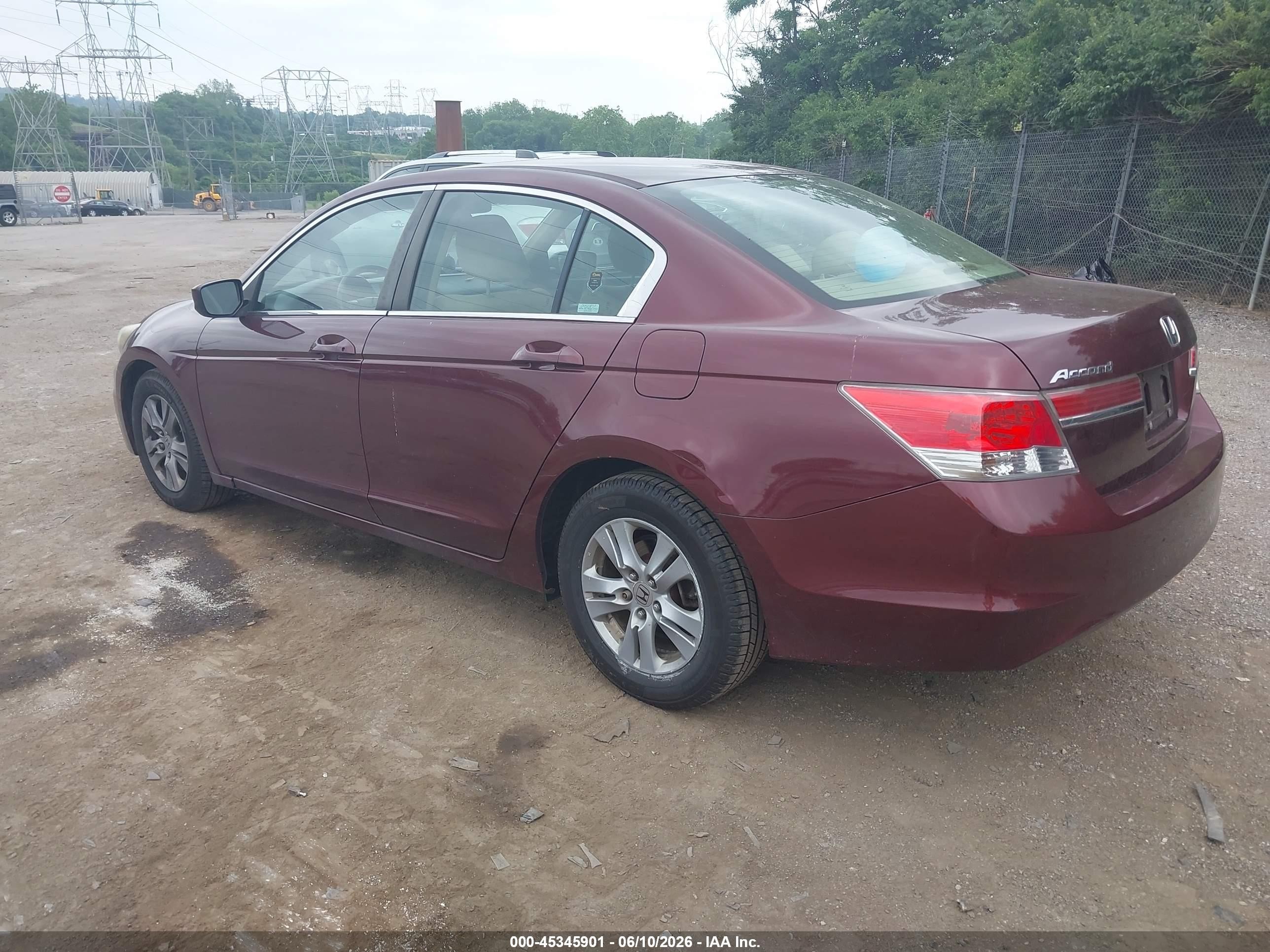 2011 Honda Accord 2.4 Lx-p Burgundy vin: 1HGCP2F45BA035243