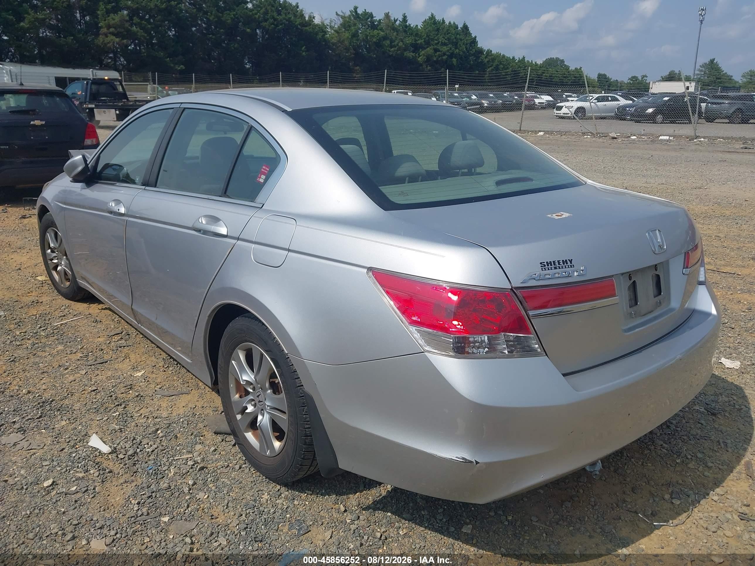 2011 Honda Accord 2.4 Lx-p Silver vin: 1HGCP2F45BA108370