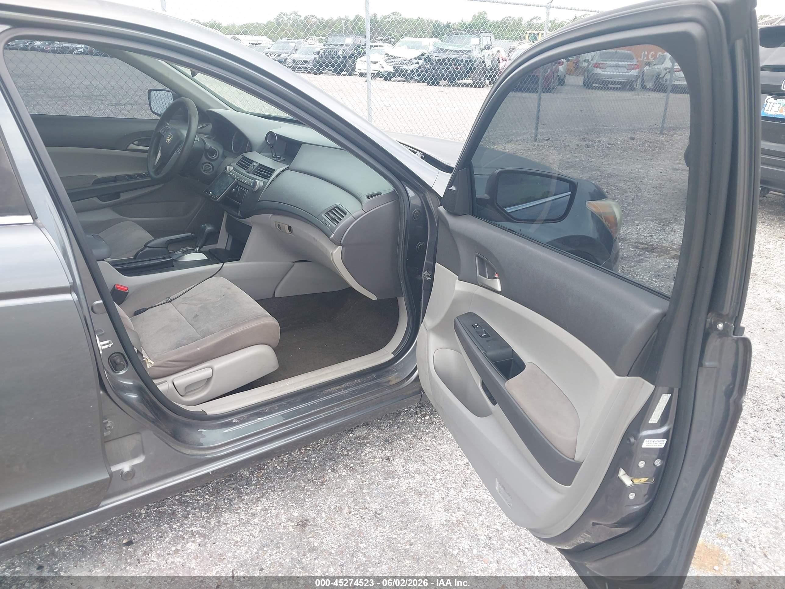 2010 Honda Accord 2.4 Lx-p Gray vin: 1HGCP2F46AA016859