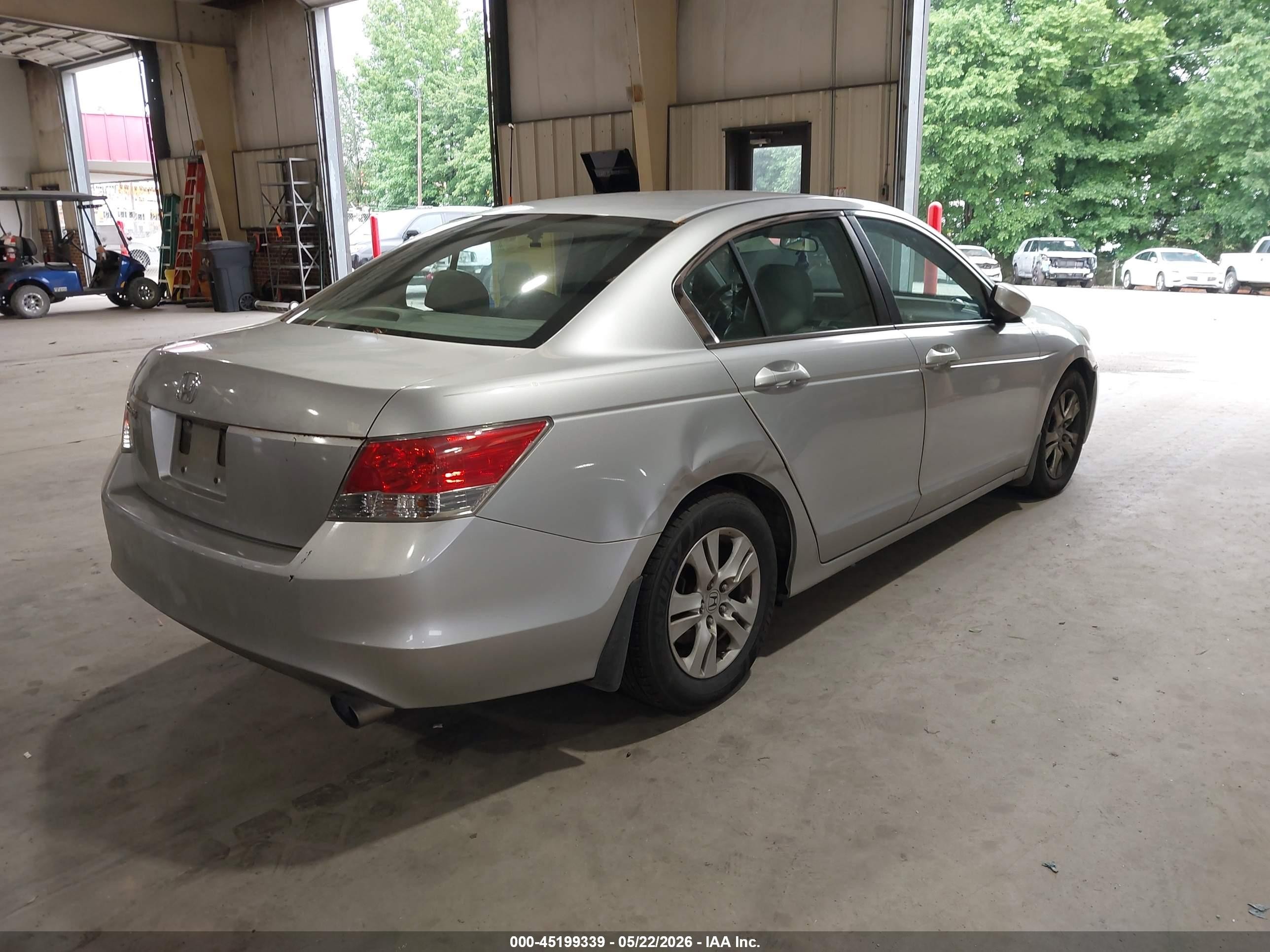 2010 Honda Accord 2.4 Lx-p Silver vin: 1HGCP2F46AA017140