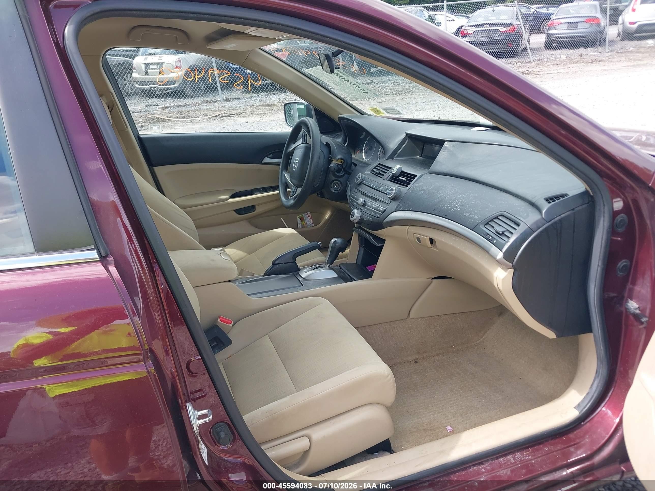2011 Honda Accord 2.4 Lx-p Burgundy vin: 1HGCP2F46BA065786
