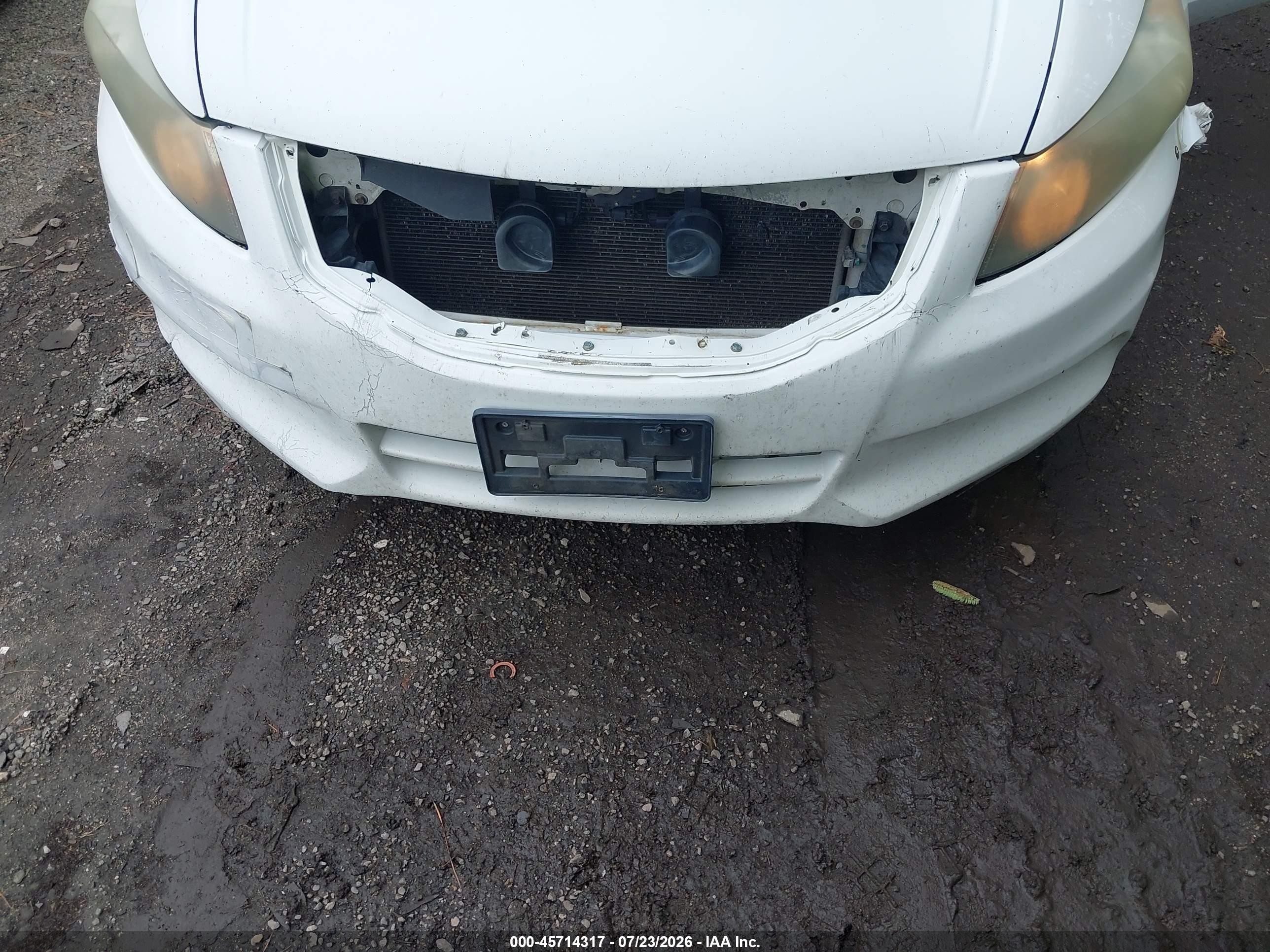 2011 Honda Accord 2.4 Lx-p White vin: 1HGCP2F46BA087853