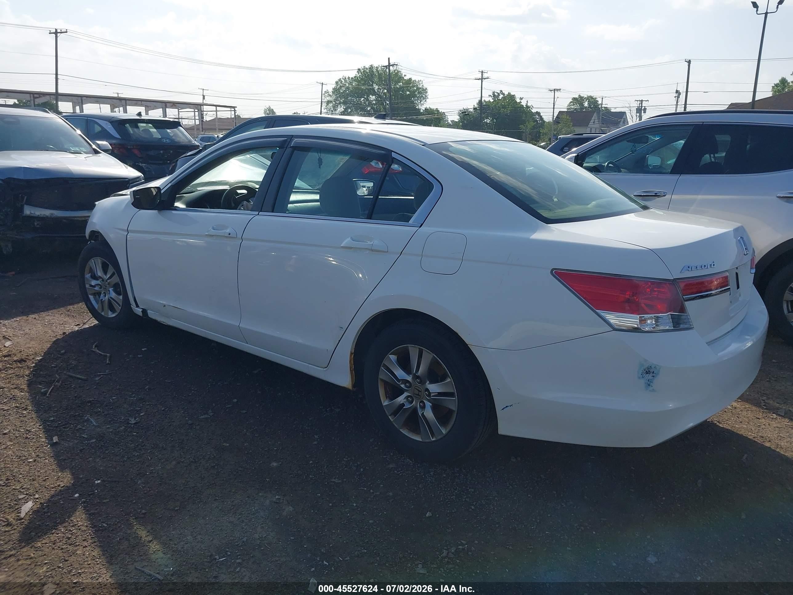 2011 Honda Accord 2.4 Lx-p Белый vin: 1HGCP2F46BA120530