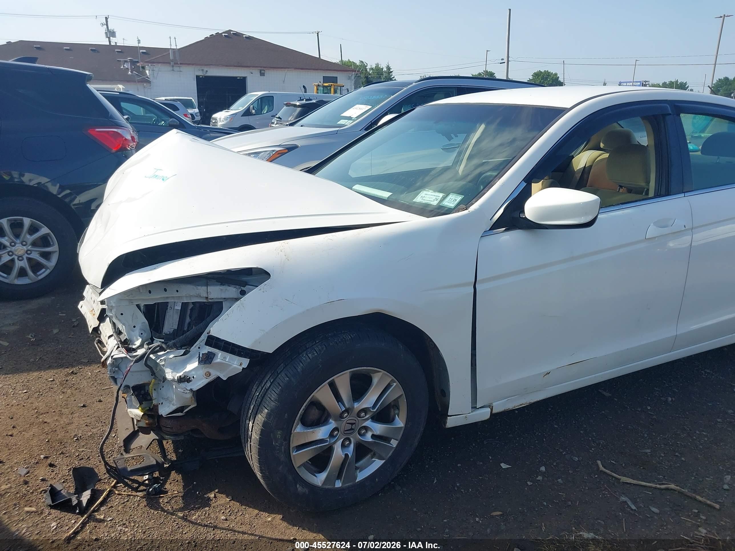 2011 Honda Accord 2.4 Lx-p Белый vin: 1HGCP2F46BA120530