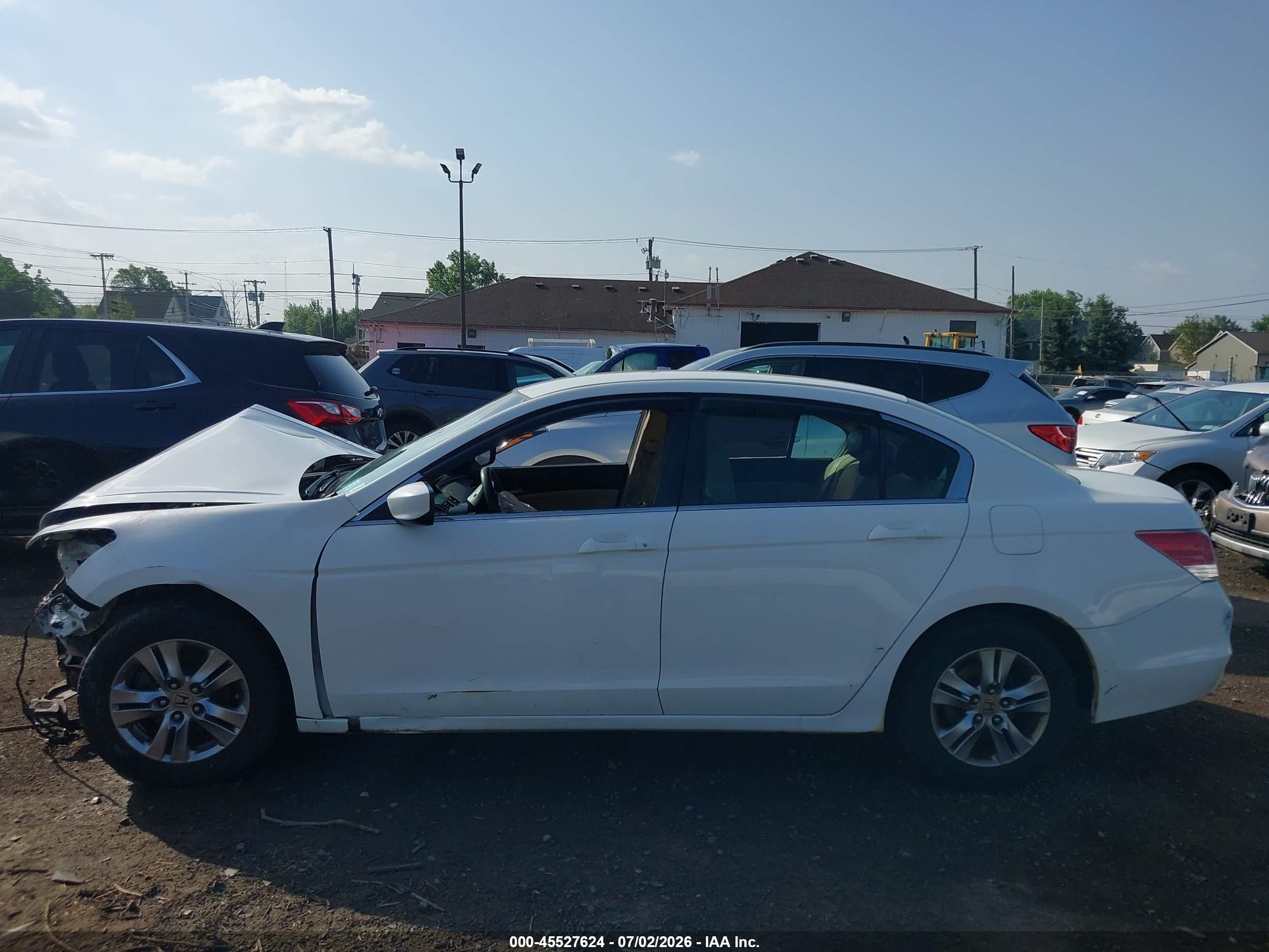 2011 Honda Accord 2.4 Lx-p Белый vin: 1HGCP2F46BA120530