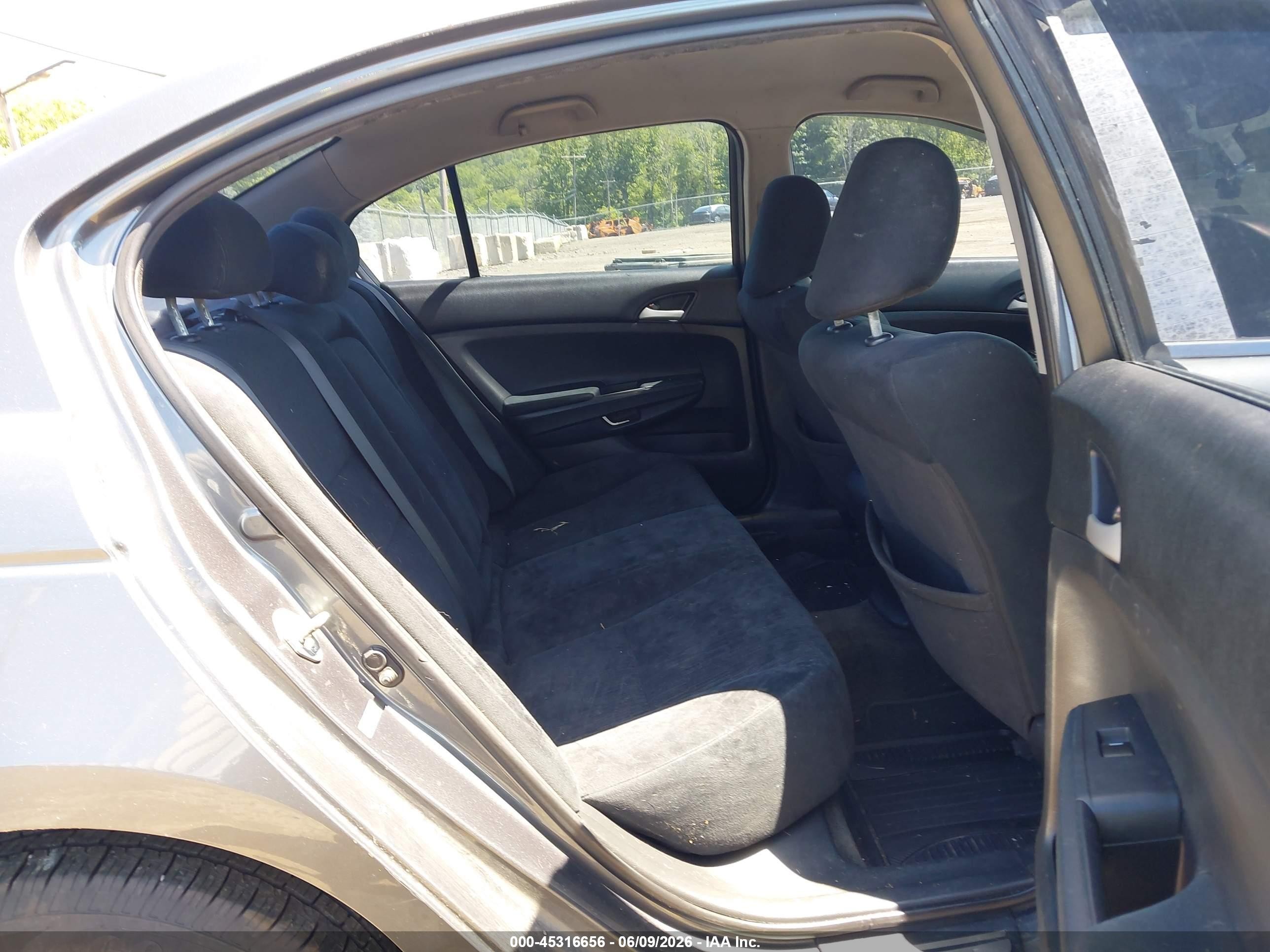 2011 Honda Accord 2.4 Lx-p Gray vin: 1HGCP2F46BA154645