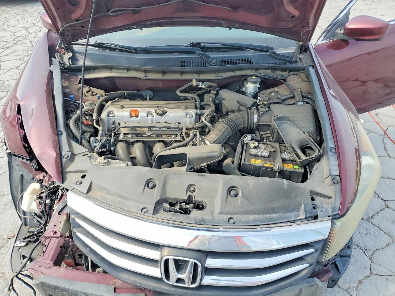 2012 Honda Accord Lxp Maroon vin: 1HGCP2F46CA147485