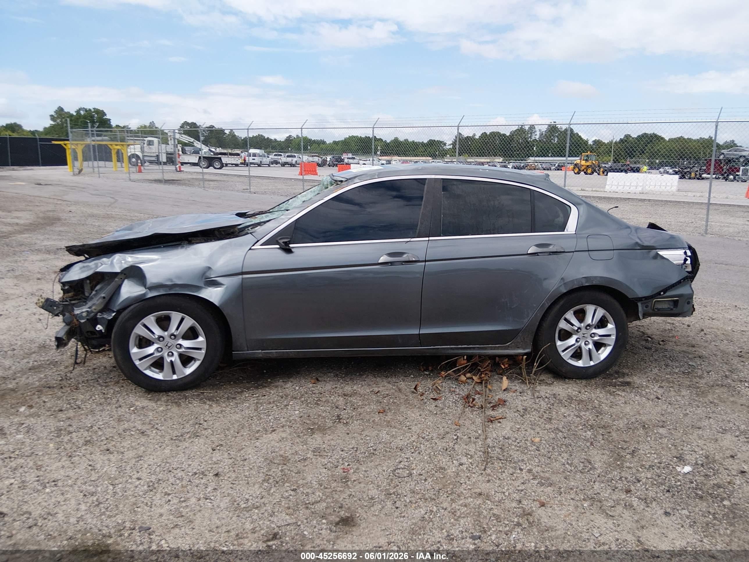 2010 Honda Accord 2.4 Lx-p Gray vin: 1HGCP2F47AA066055