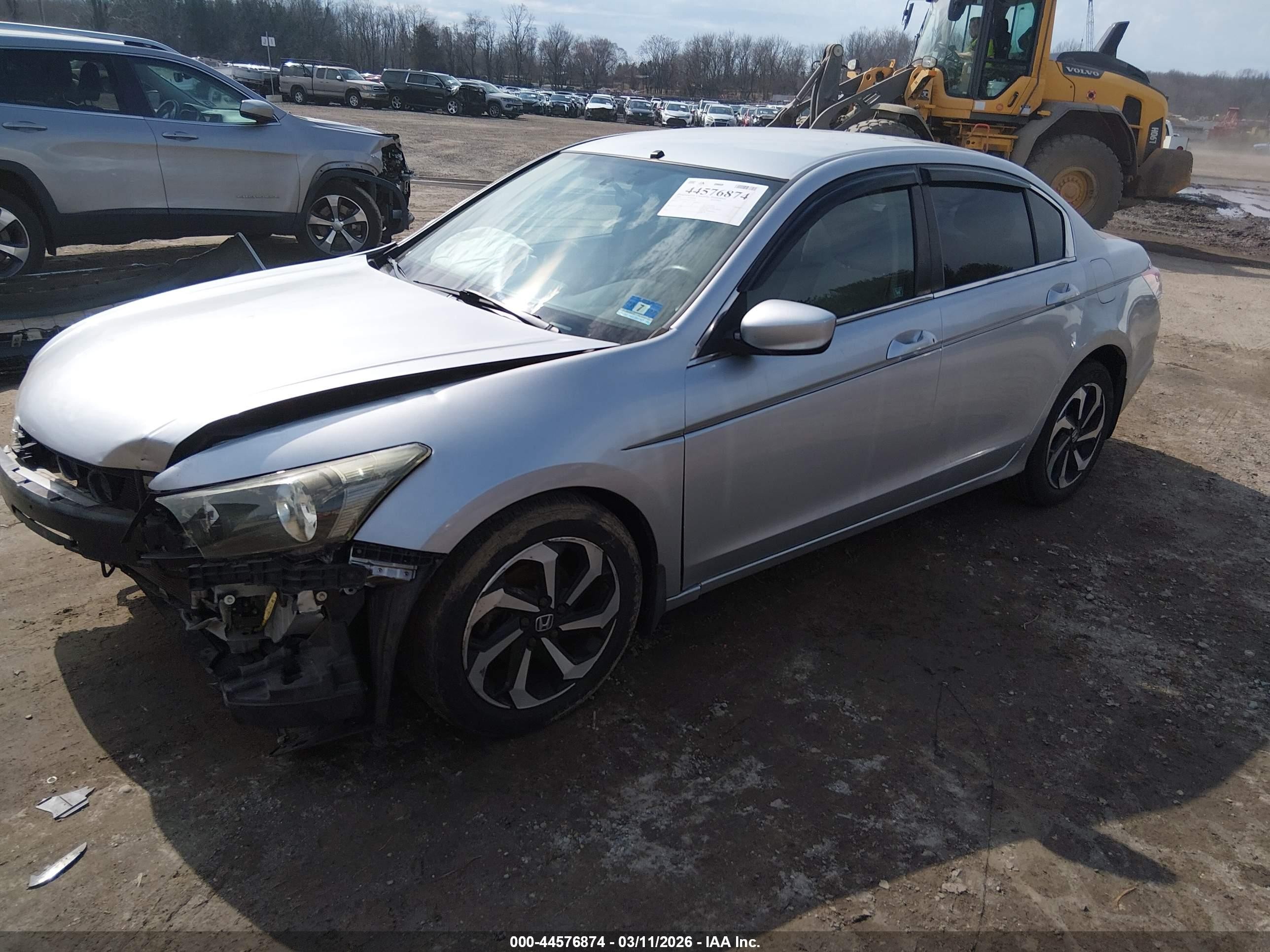 2010 Honda Accord 2.4 Lx-p Silver vin: 1HGCP2F47AA135245