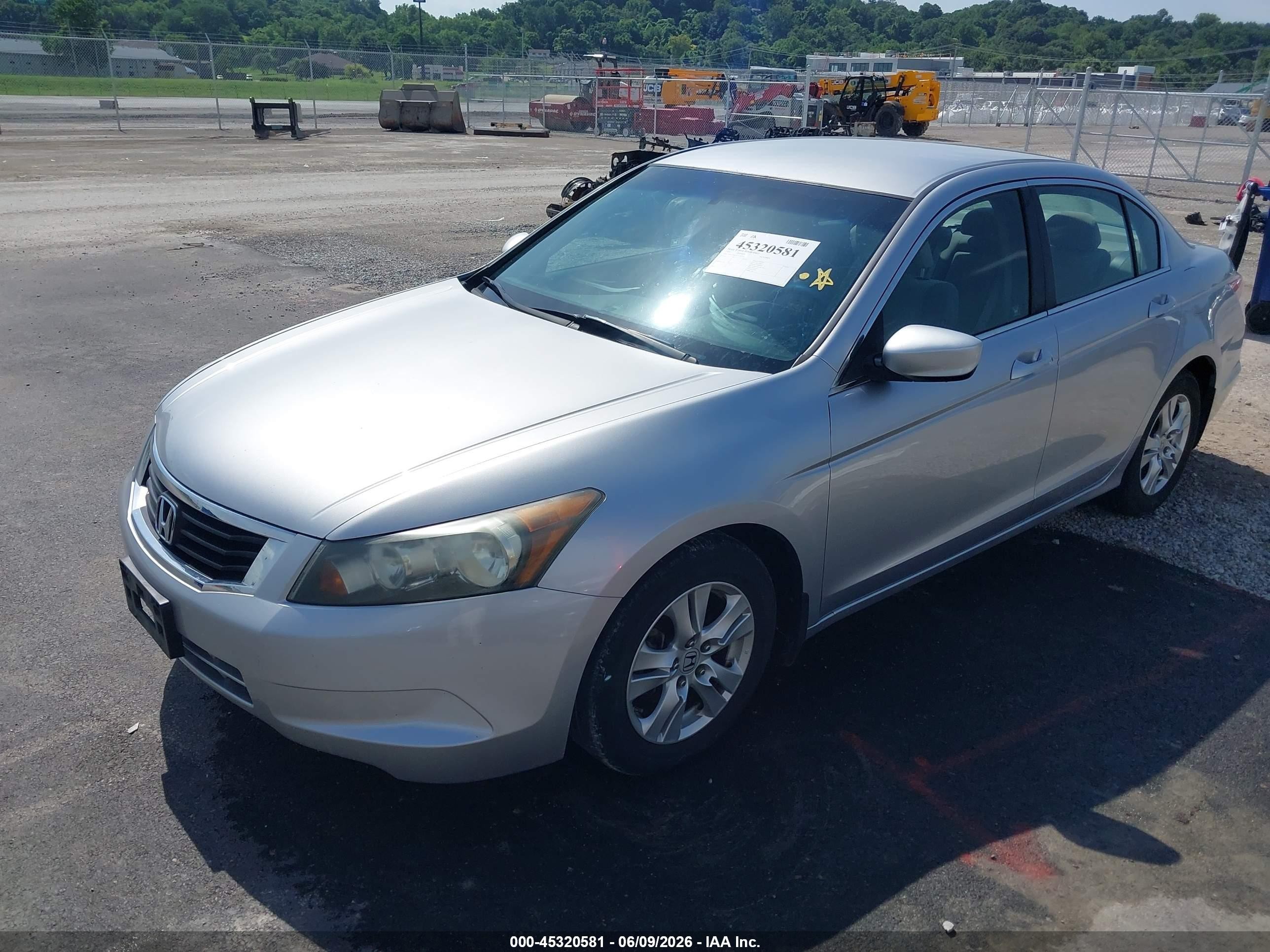 2010 Honda Accord 2.4 Lx-p Silver vin: 1HGCP2F47AA161215