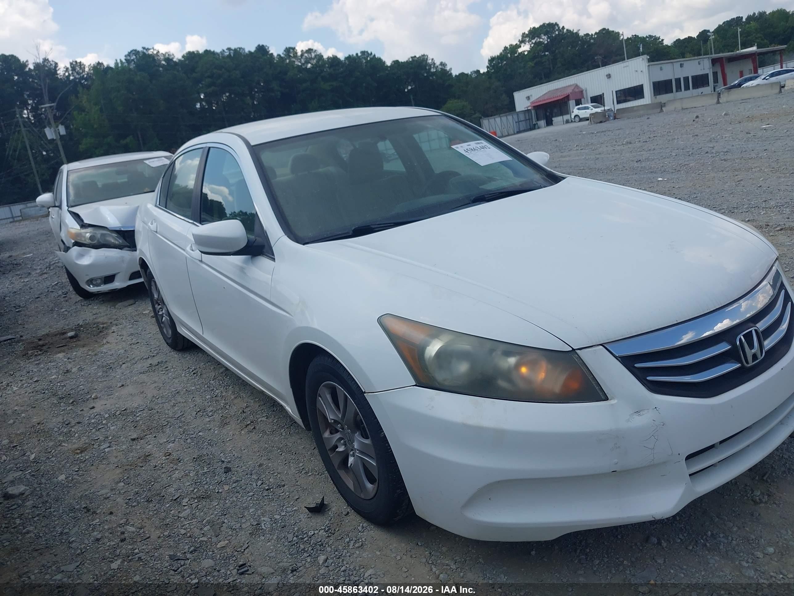 2011 Honda Accord 2.4 Lx-p White vin: 1HGCP2F47BA092107