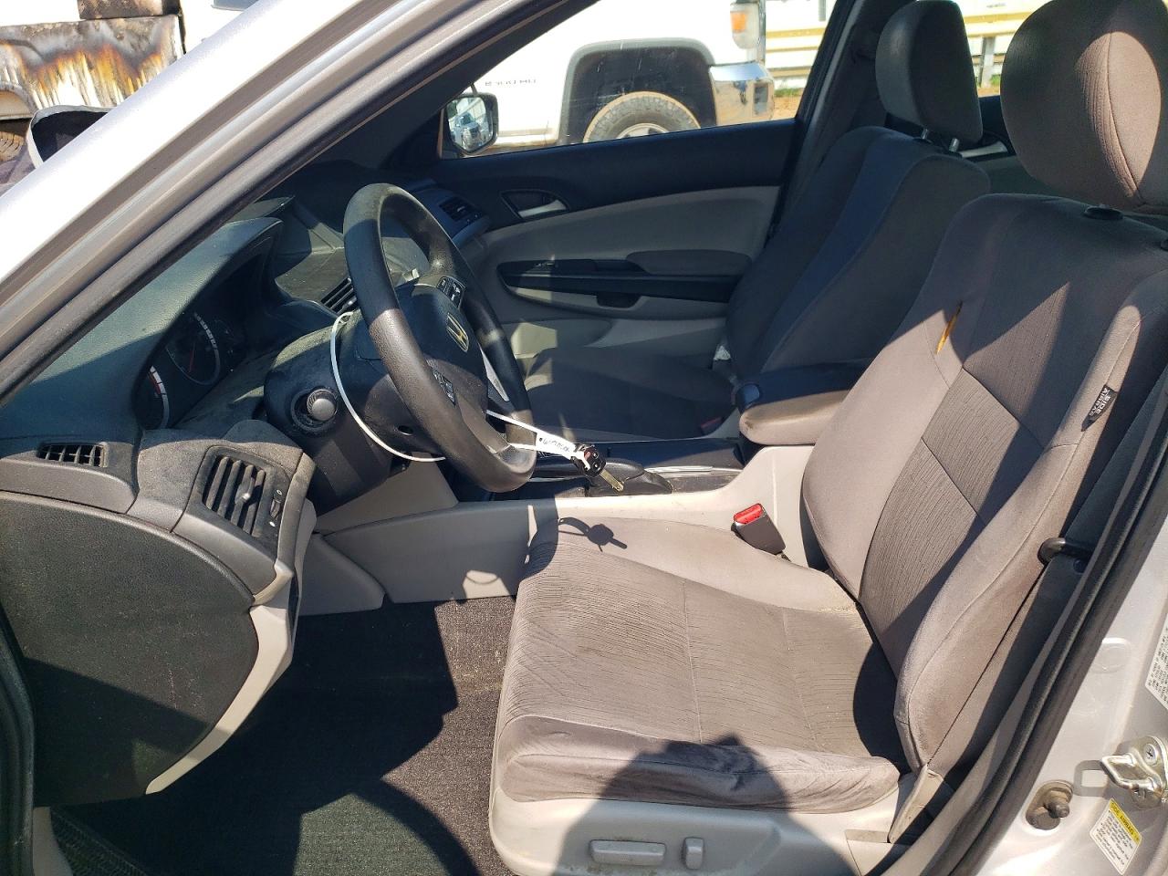2011 Honda Accord Lxp Silver vin: 1HGCP2F47BA140141