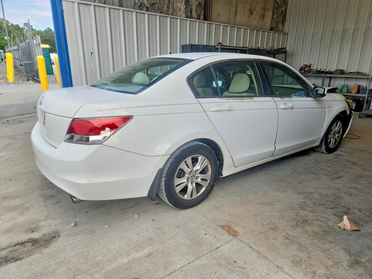 2010 Honda Accord Lxp White vin: 1HGCP2F48AA058112