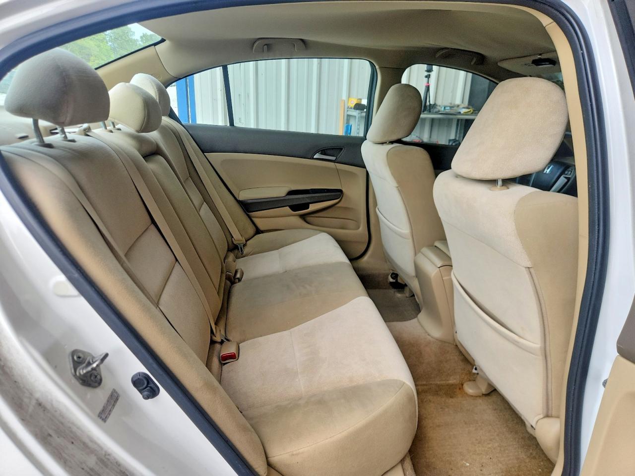 2010 Honda Accord Lxp White vin: 1HGCP2F48AA058112