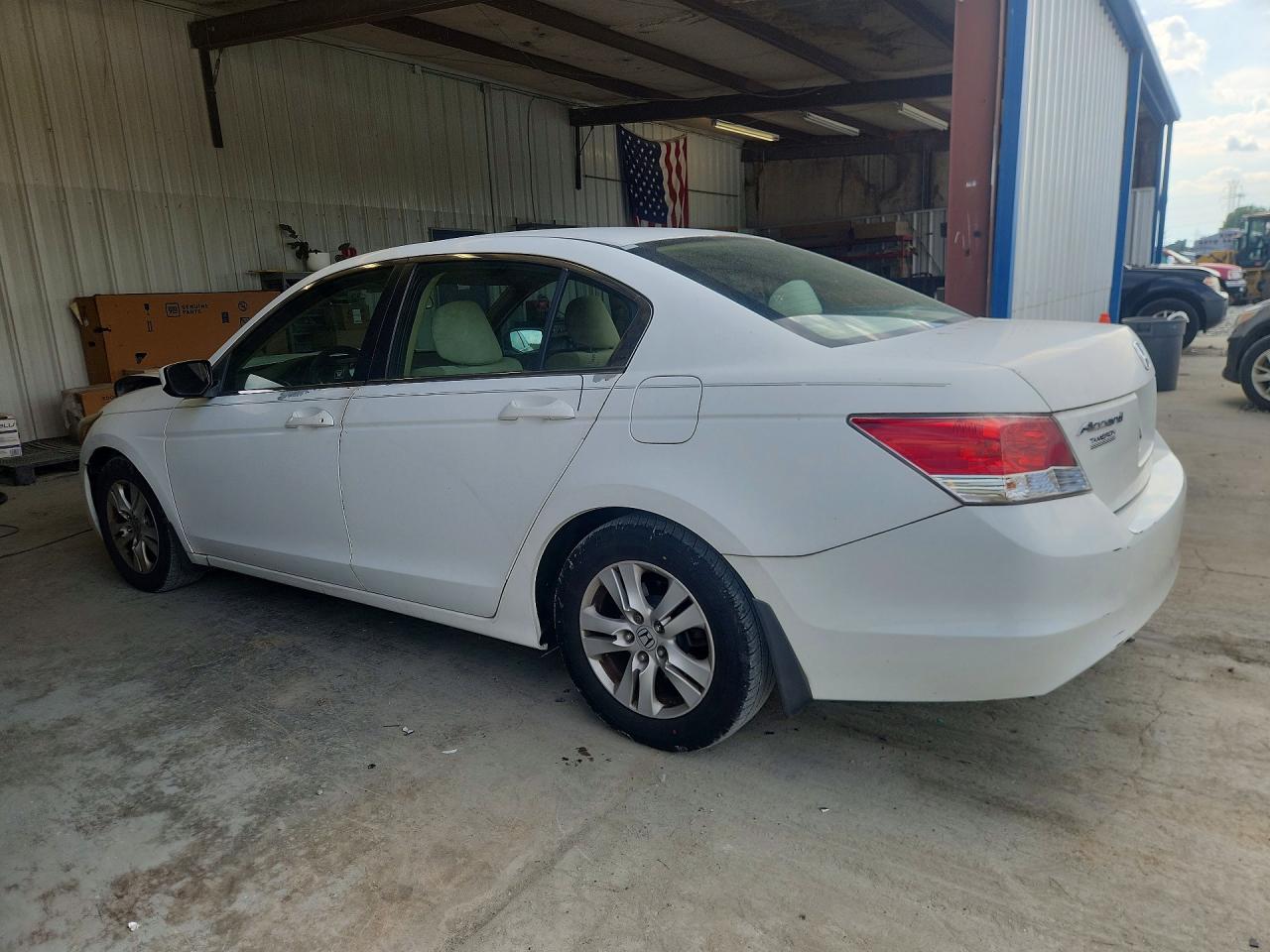 2010 Honda Accord Lxp White vin: 1HGCP2F48AA058112