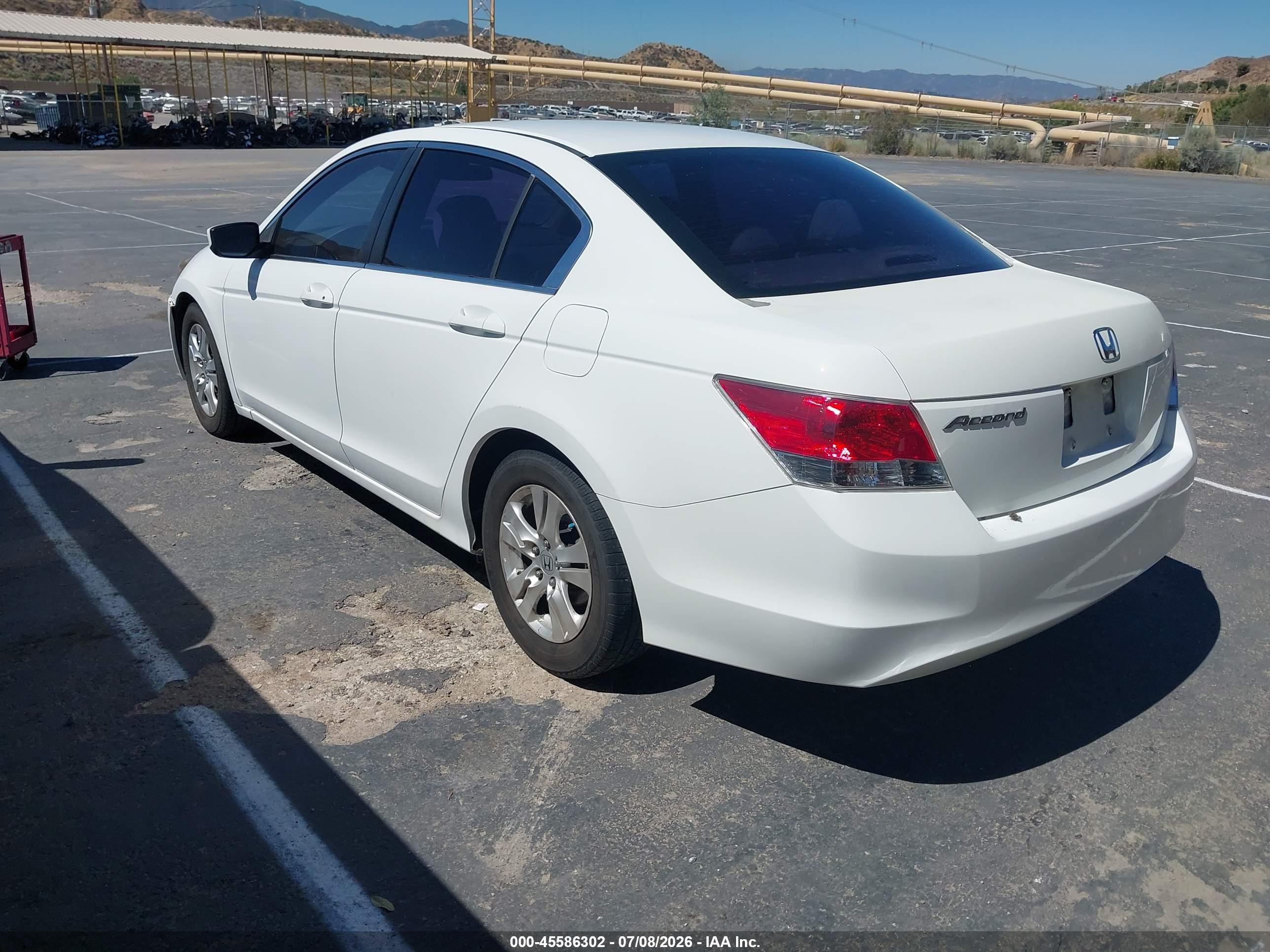 2010 Honda Accord 2.4 Lx-p Белый vin: 1HGCP2F48AA131625