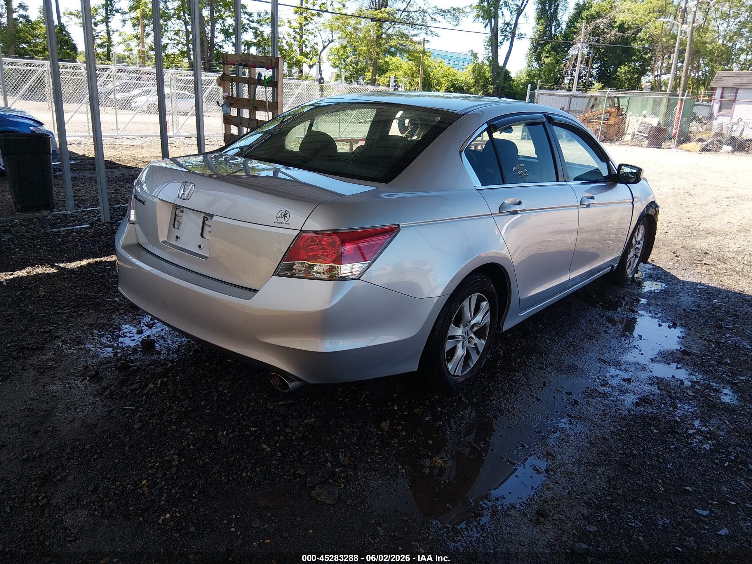2010 Honda Accord 2.4 Lx-p Silver vin: 1HGCP2F48AA138025