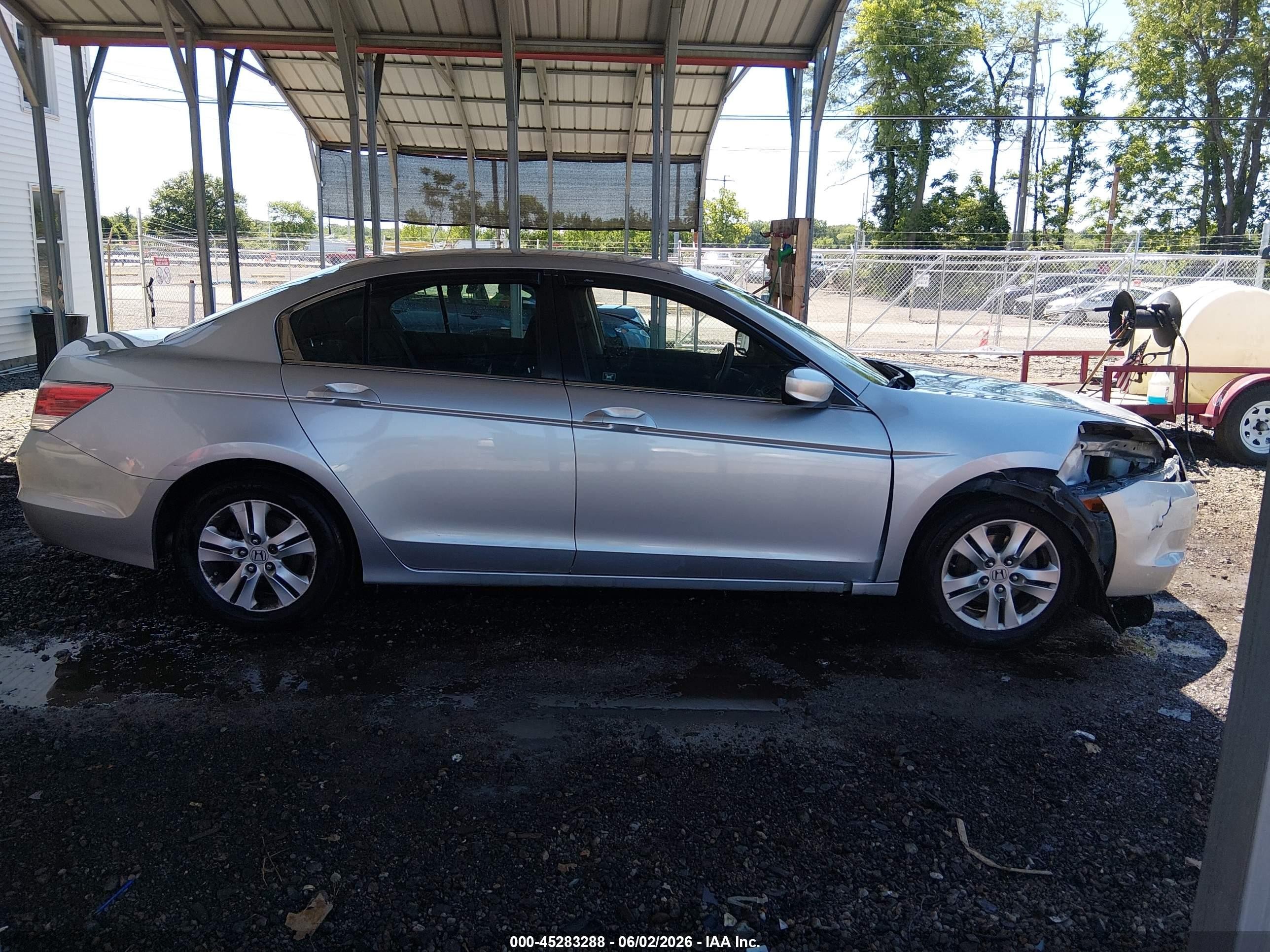 2010 Honda Accord 2.4 Lx-p Silver vin: 1HGCP2F48AA138025