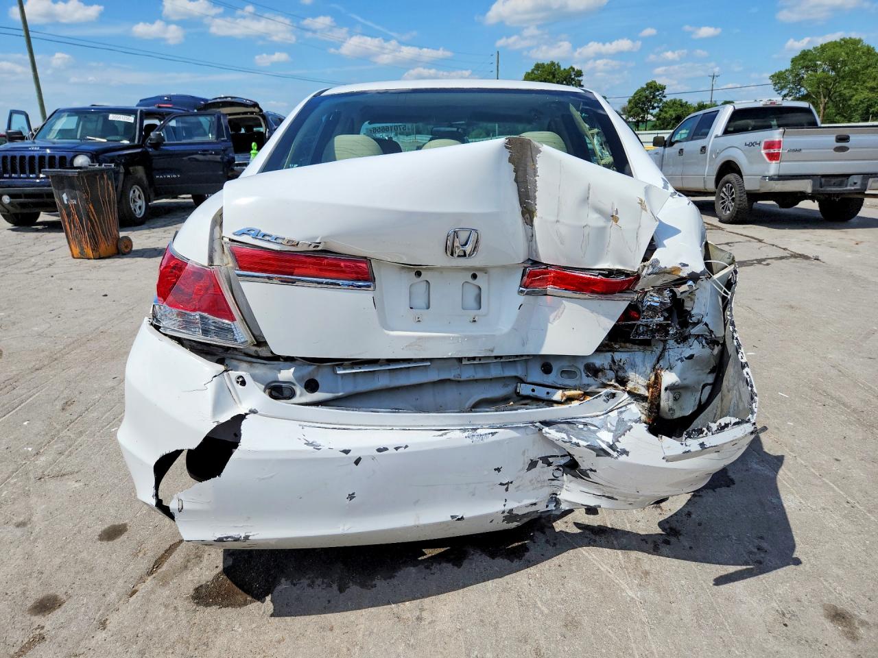 2011 Honda Accord Lxp White vin: 1HGCP2F48BA072674