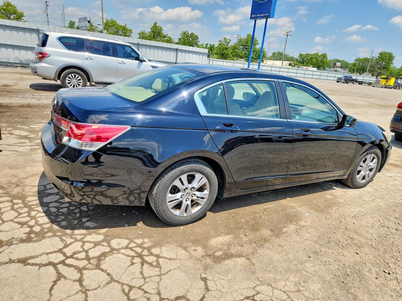 2011 Honda Accord Lxp Black vin: 1HGCP2F48BA114647