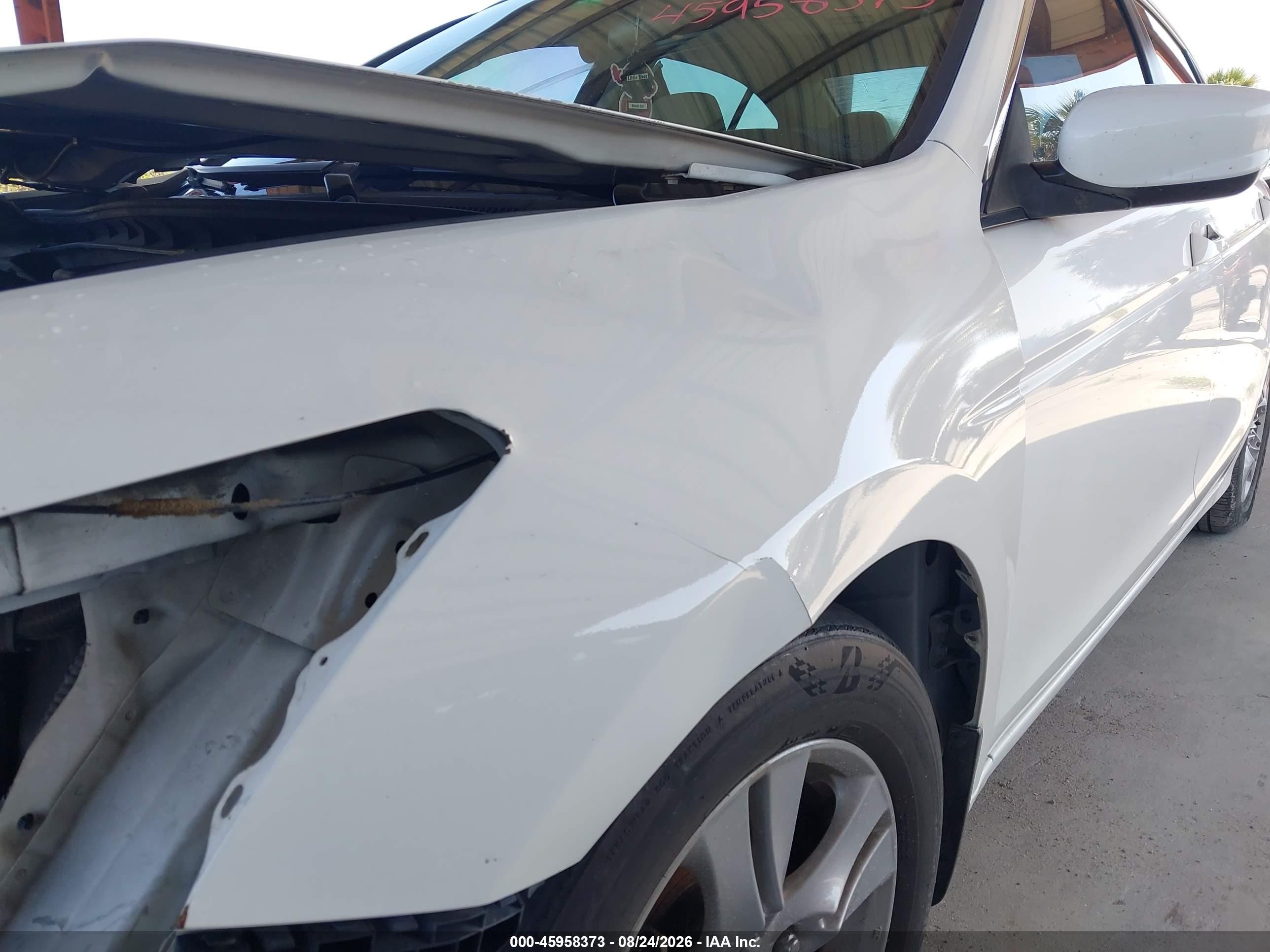 2011 Honda Accord 2.4 Lx-p White vin: 1HGCP2F48BA125406