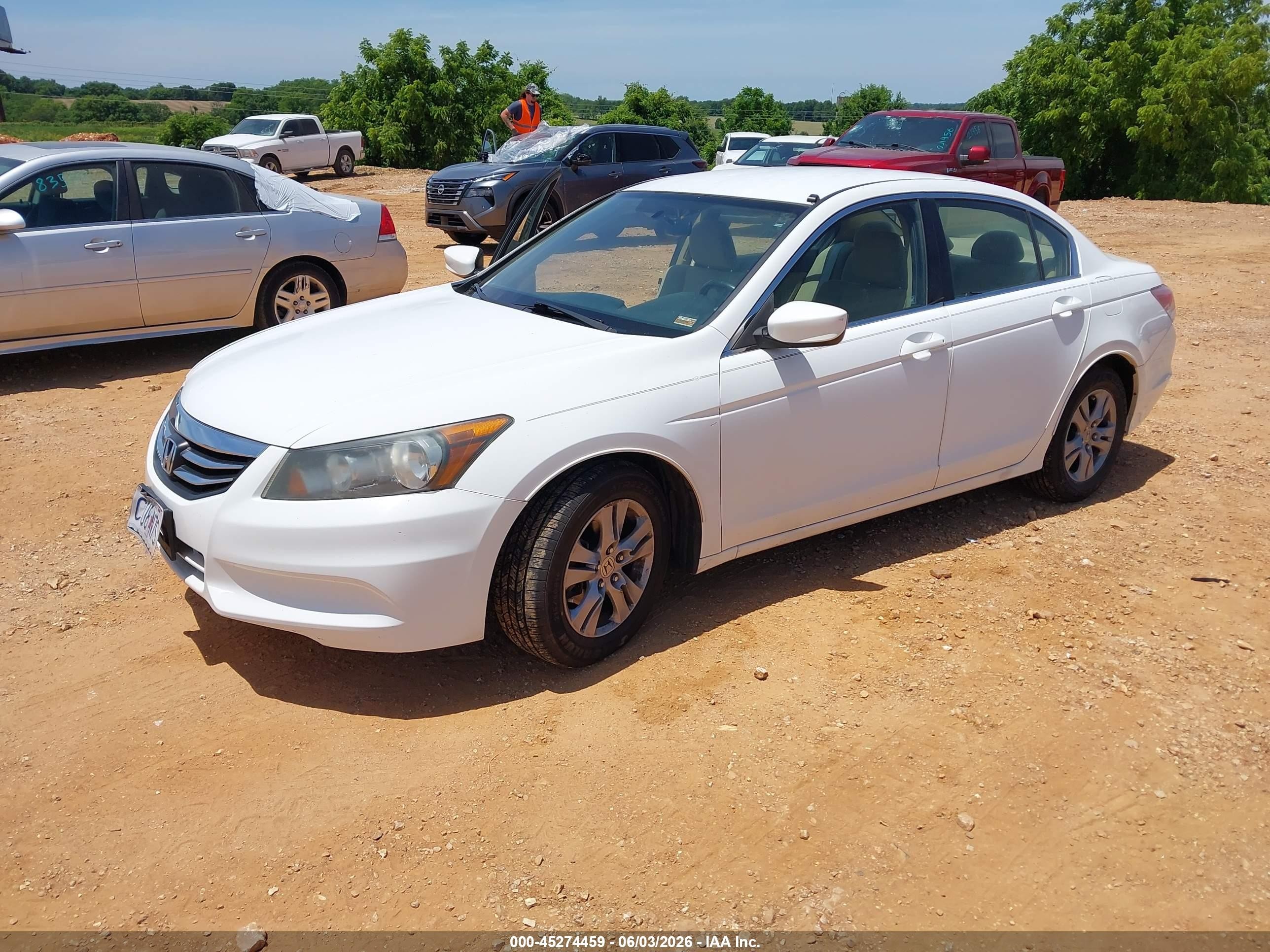 2011 Honda Accord 2.4 Lx-p White vin: 1HGCP2F48BA147499