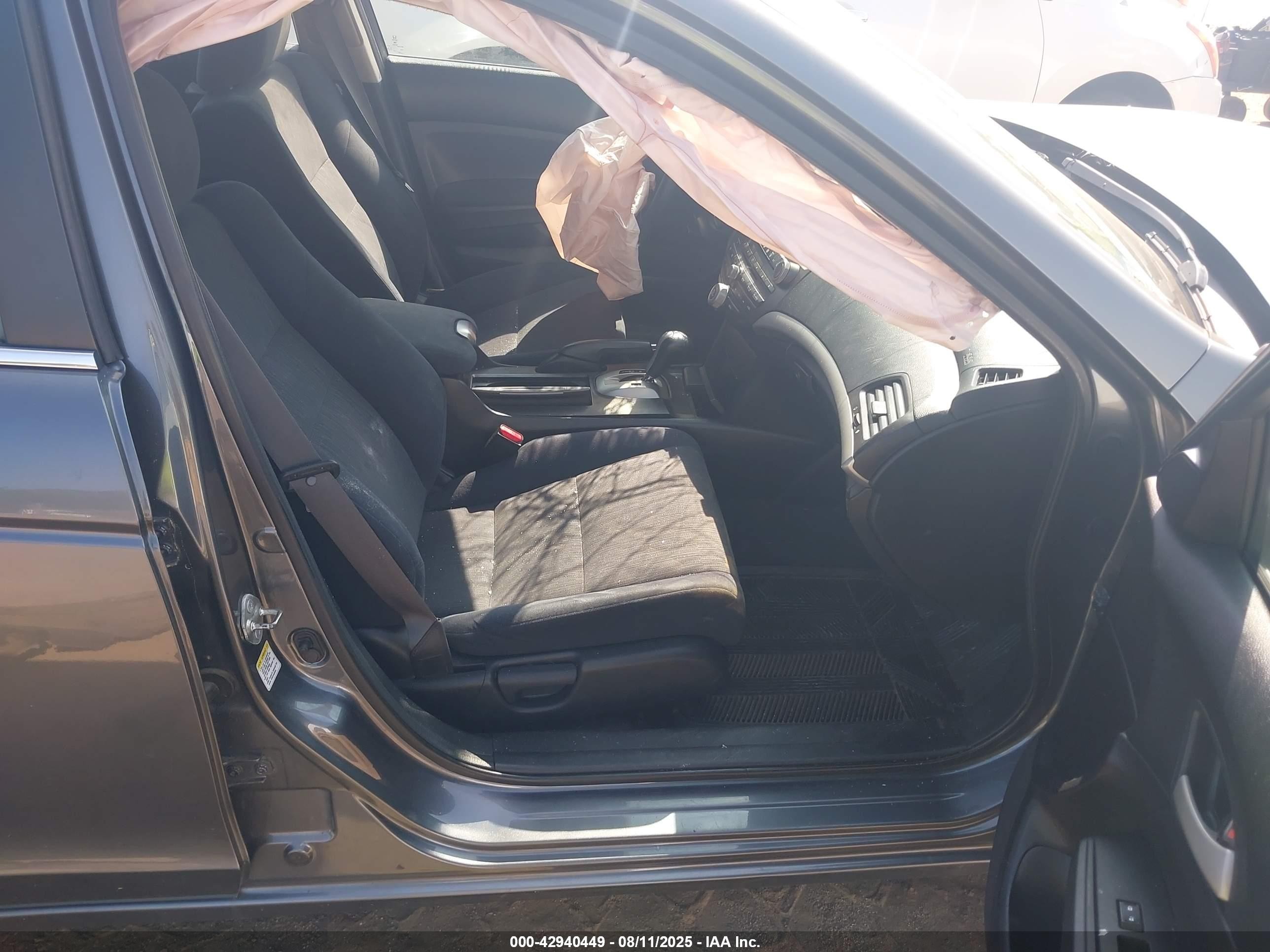 2012 Honda Accord Sdn Lx Premium Gray vin: 1HGCP2F48CA057707