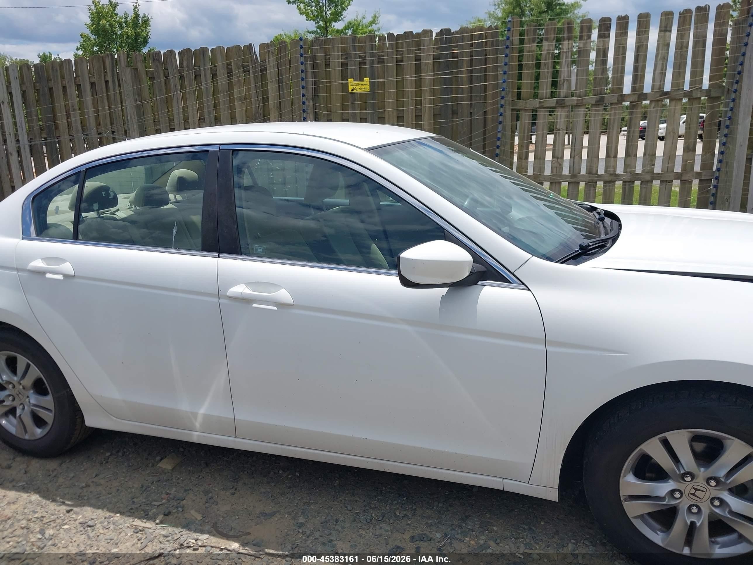 2012 Honda Accord 2.4 Lx-p White vin: 1HGCP2F48CA175336
