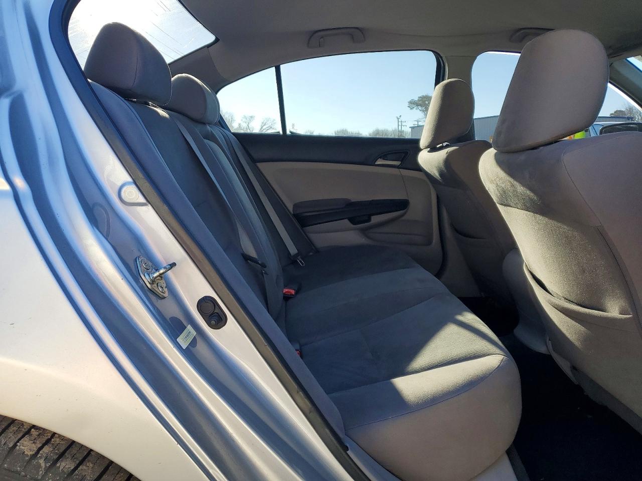 2012 Honda Accord Lxp Silver vin: 1HGCP2F48CA222820