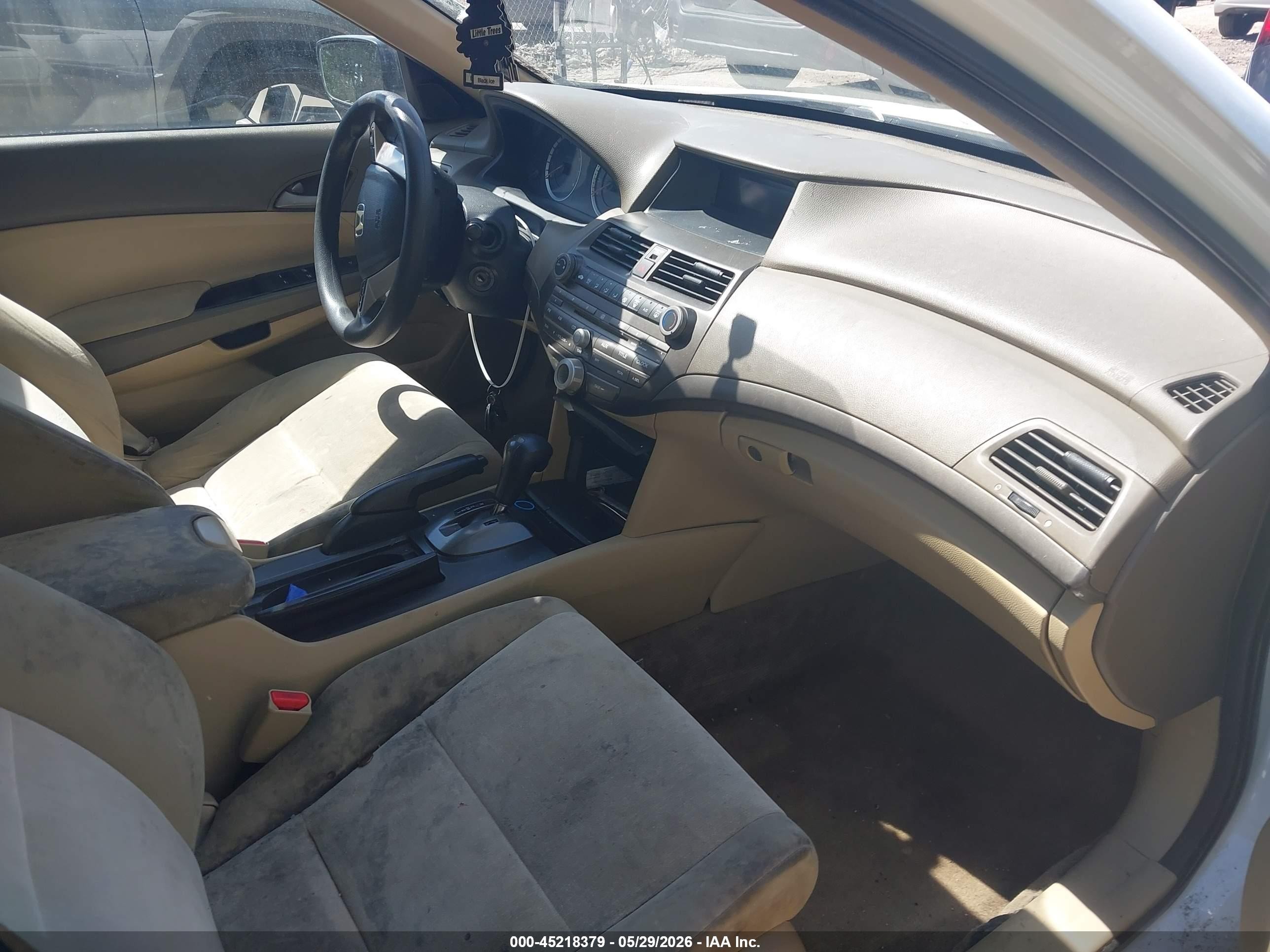 2010 Honda Accord 2.4 Lx-p White vin: 1HGCP2F49AA009355