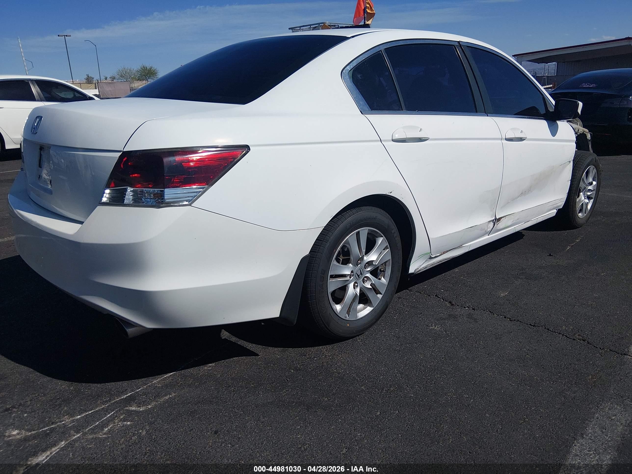 2010 Honda Accord 2.4 Lx-p White vin: 1HGCP2F49AA021408