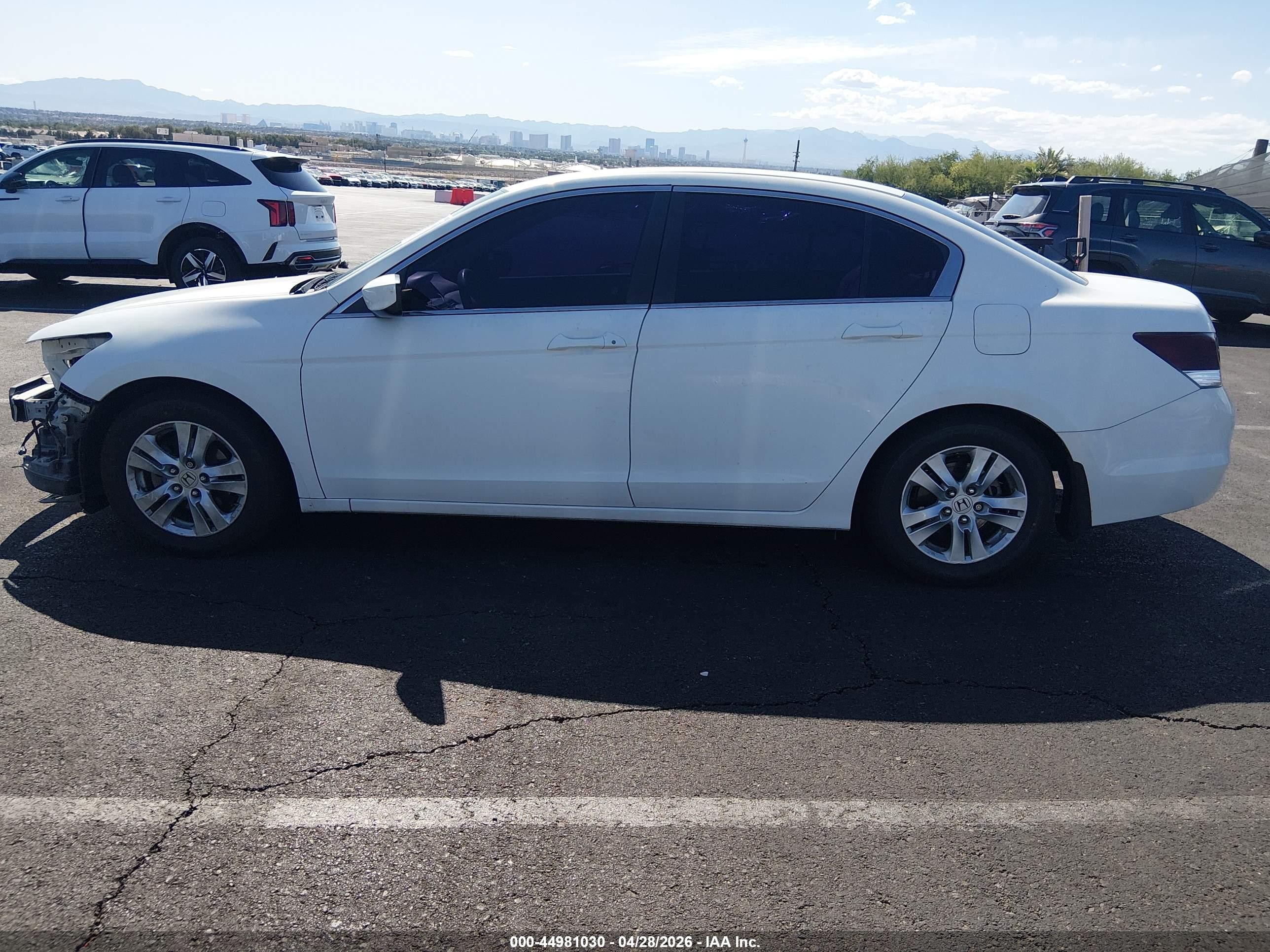 2010 Honda Accord 2.4 Lx-p White vin: 1HGCP2F49AA021408