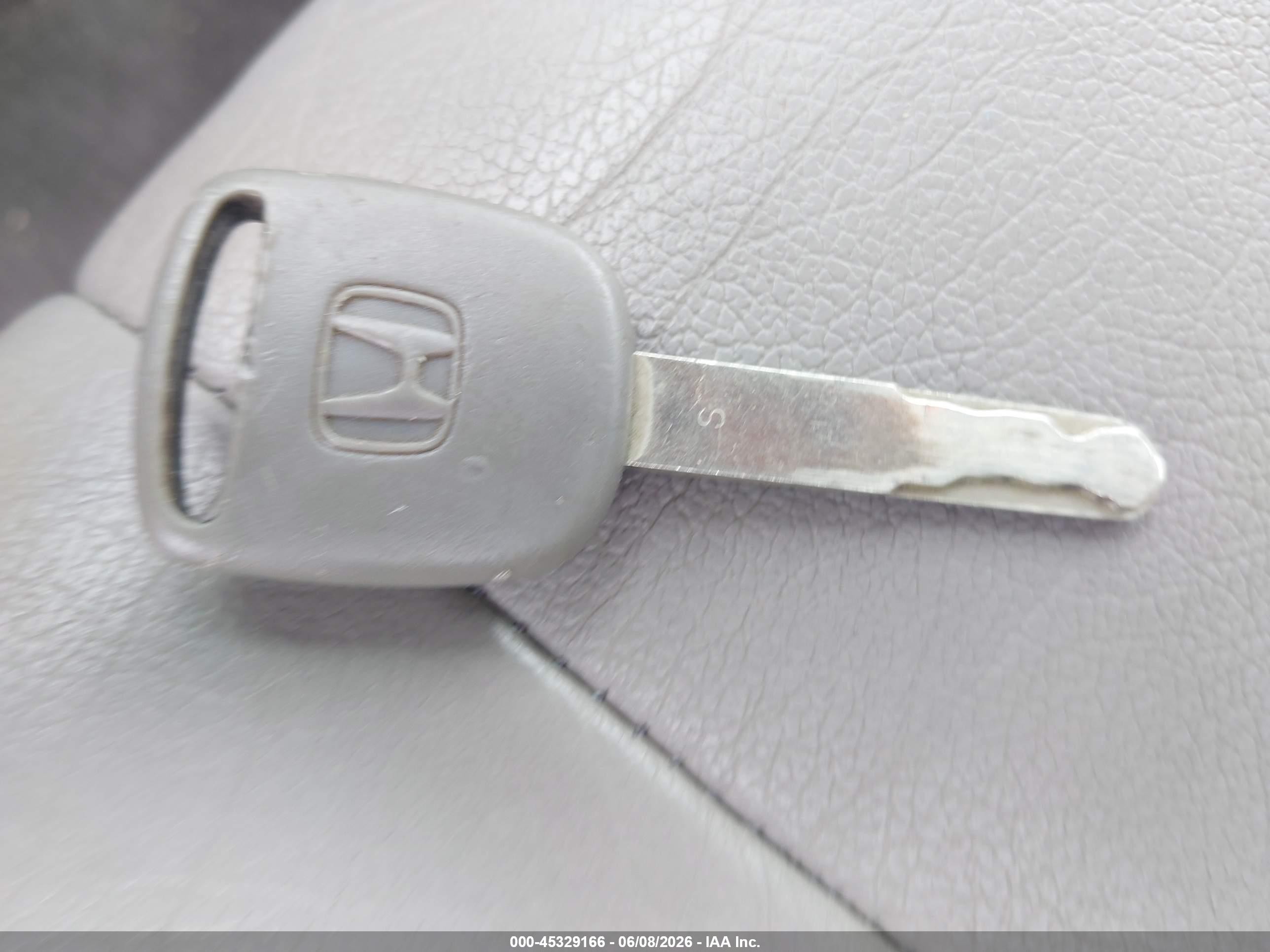 2010 Honda Accord 2.4 Lx-p Серый vin: 1HGCP2F49AA042890