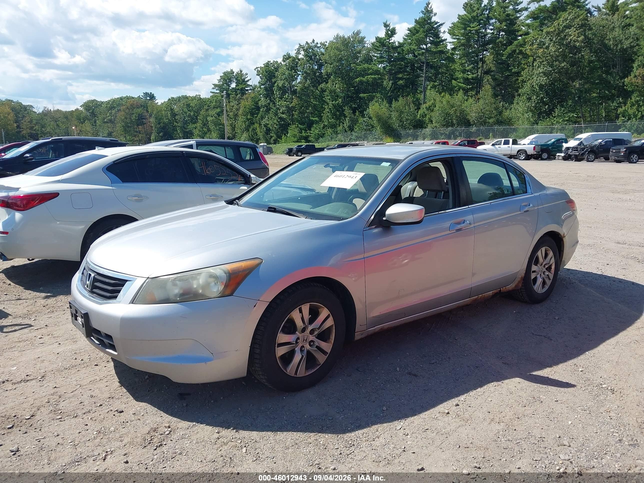 2010 Honda Accord 2.4 Lx-p Silver vin: 1HGCP2F49AA166559