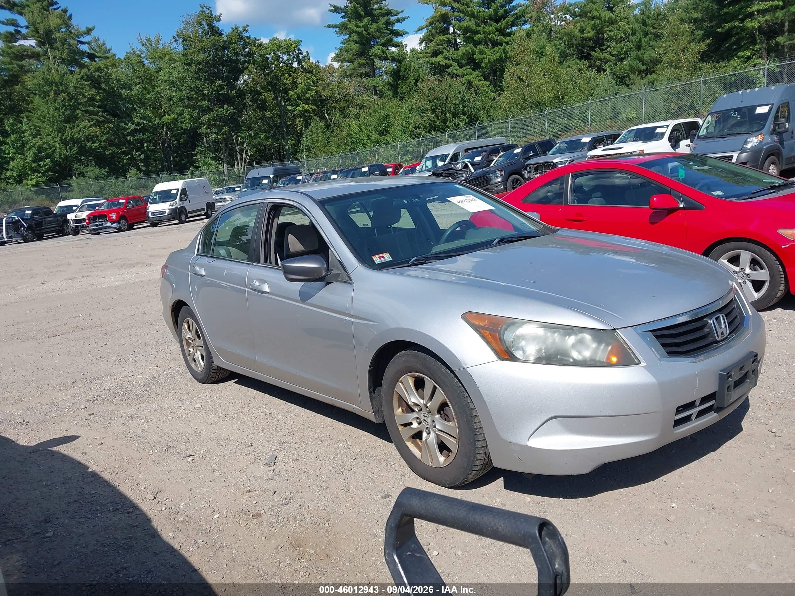 2010 Honda Accord 2.4 Lx-p Silver vin: 1HGCP2F49AA166559