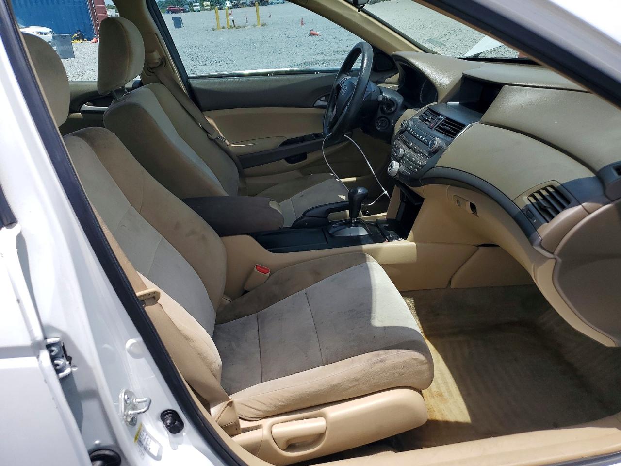 2010 Honda Accord Lxp White vin: 1HGCP2F49AA181403