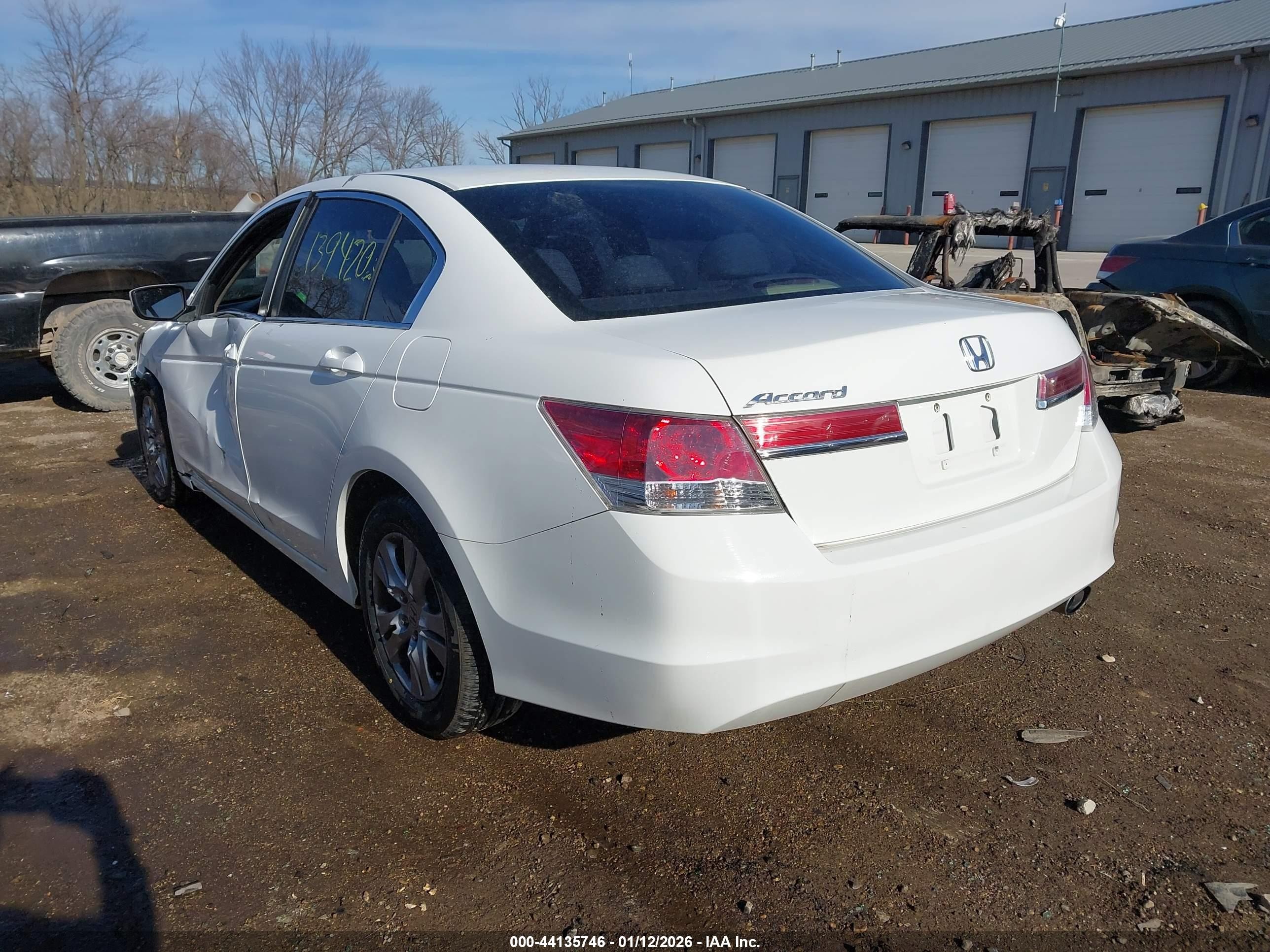 2011 Honda Accord 2.4 Lx-p White vin: 1HGCP2F49BA048741