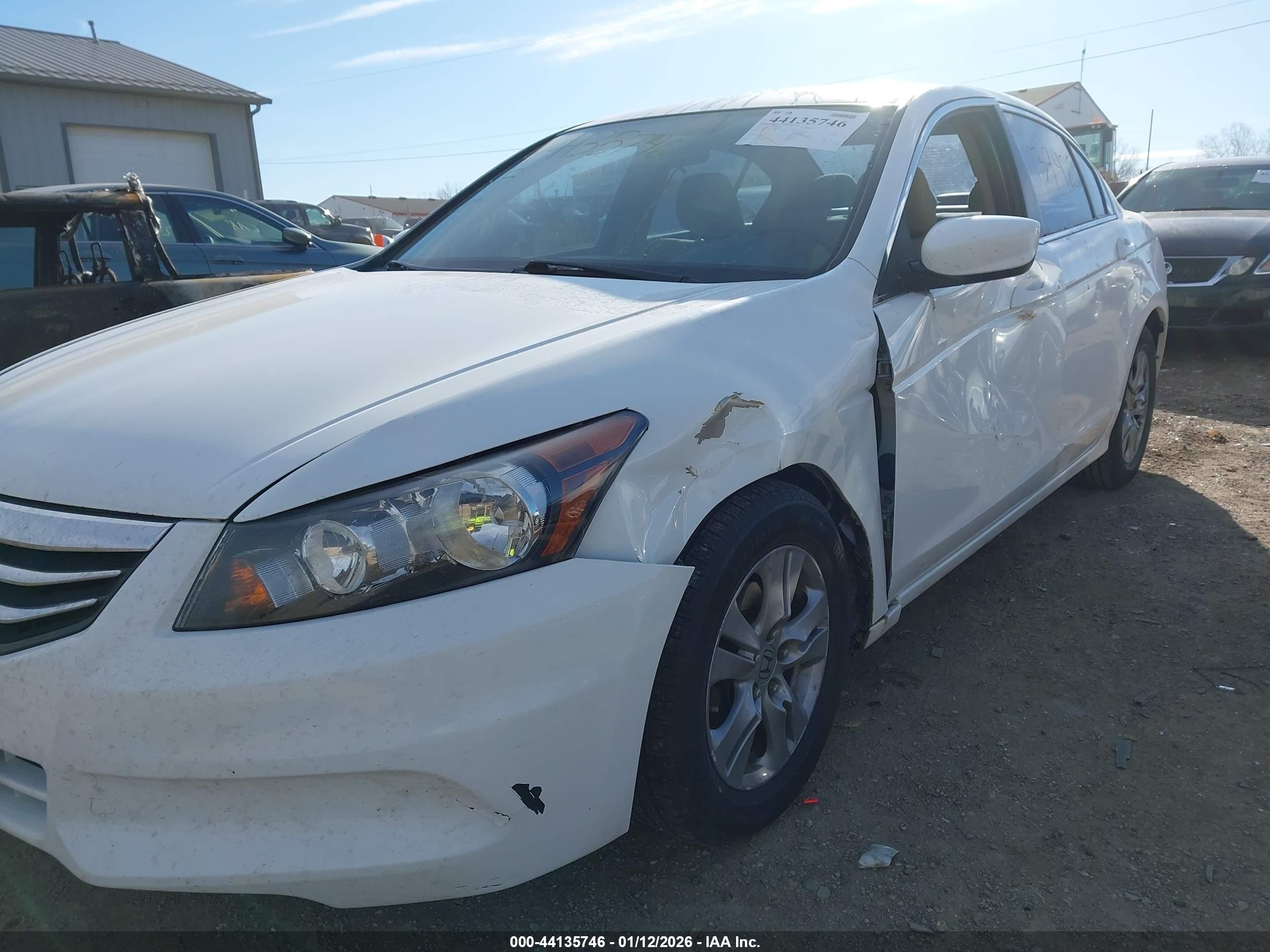 2011 Honda Accord 2.4 Lx-p White vin: 1HGCP2F49BA048741