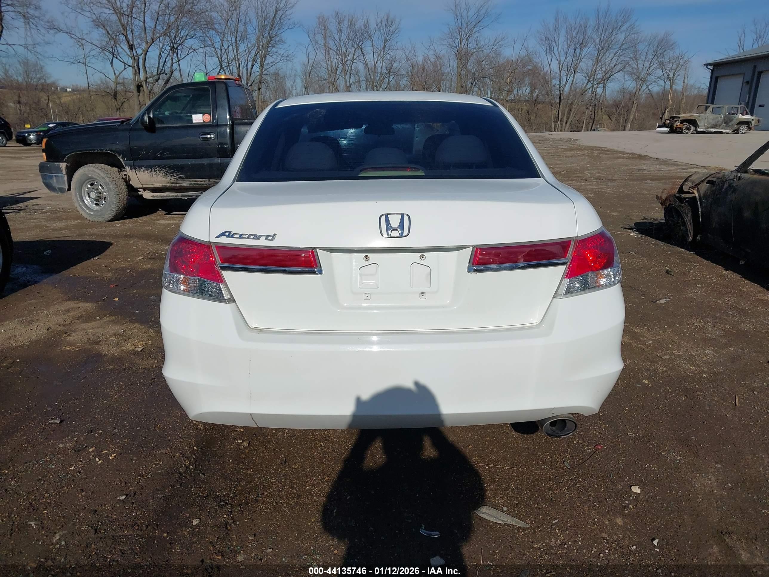 2011 Honda Accord 2.4 Lx-p White vin: 1HGCP2F49BA048741
