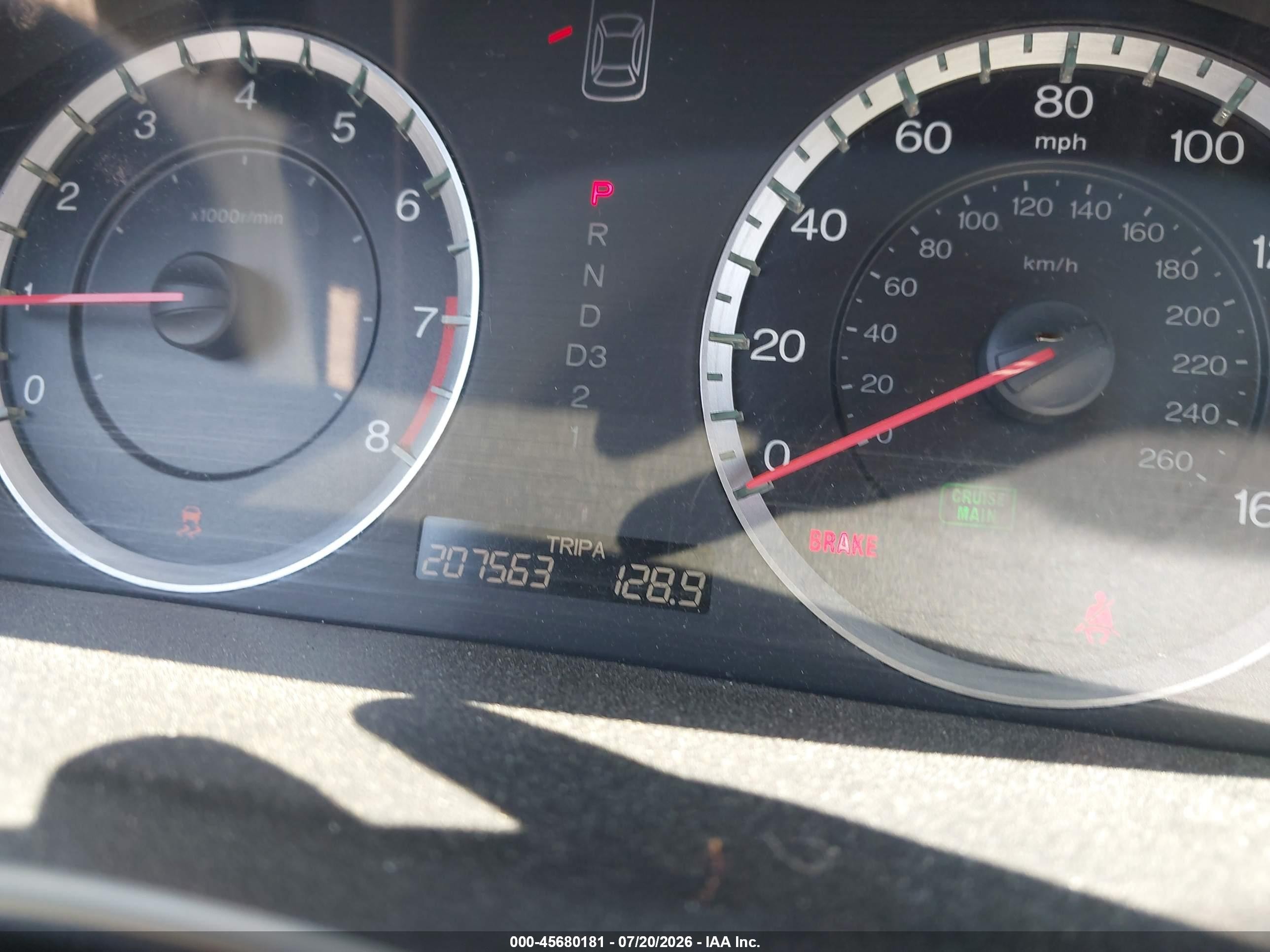 2011 Honda Accord 2.4 Lx-p Red vin: 1HGCP2F49BA099365