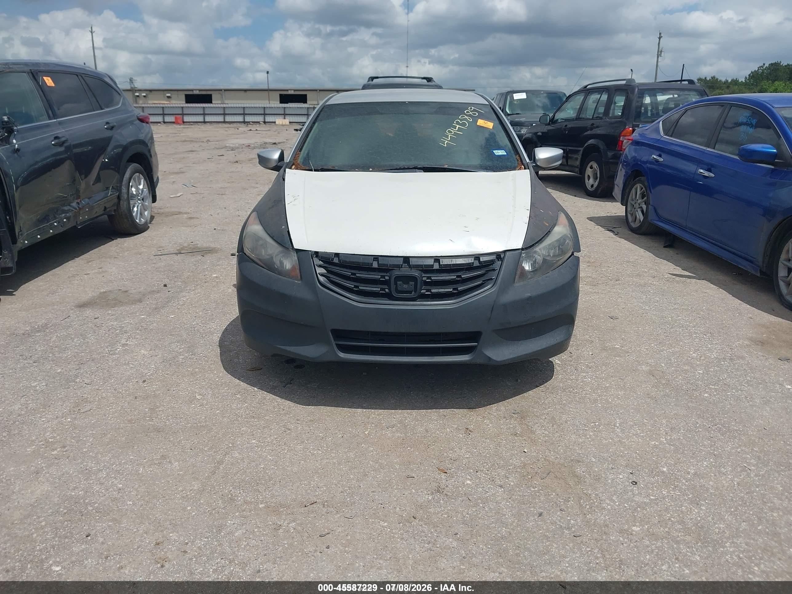 2012 Honda Accord 2.4 Lx-p Silver vin: 1HGCP2F49CA201782