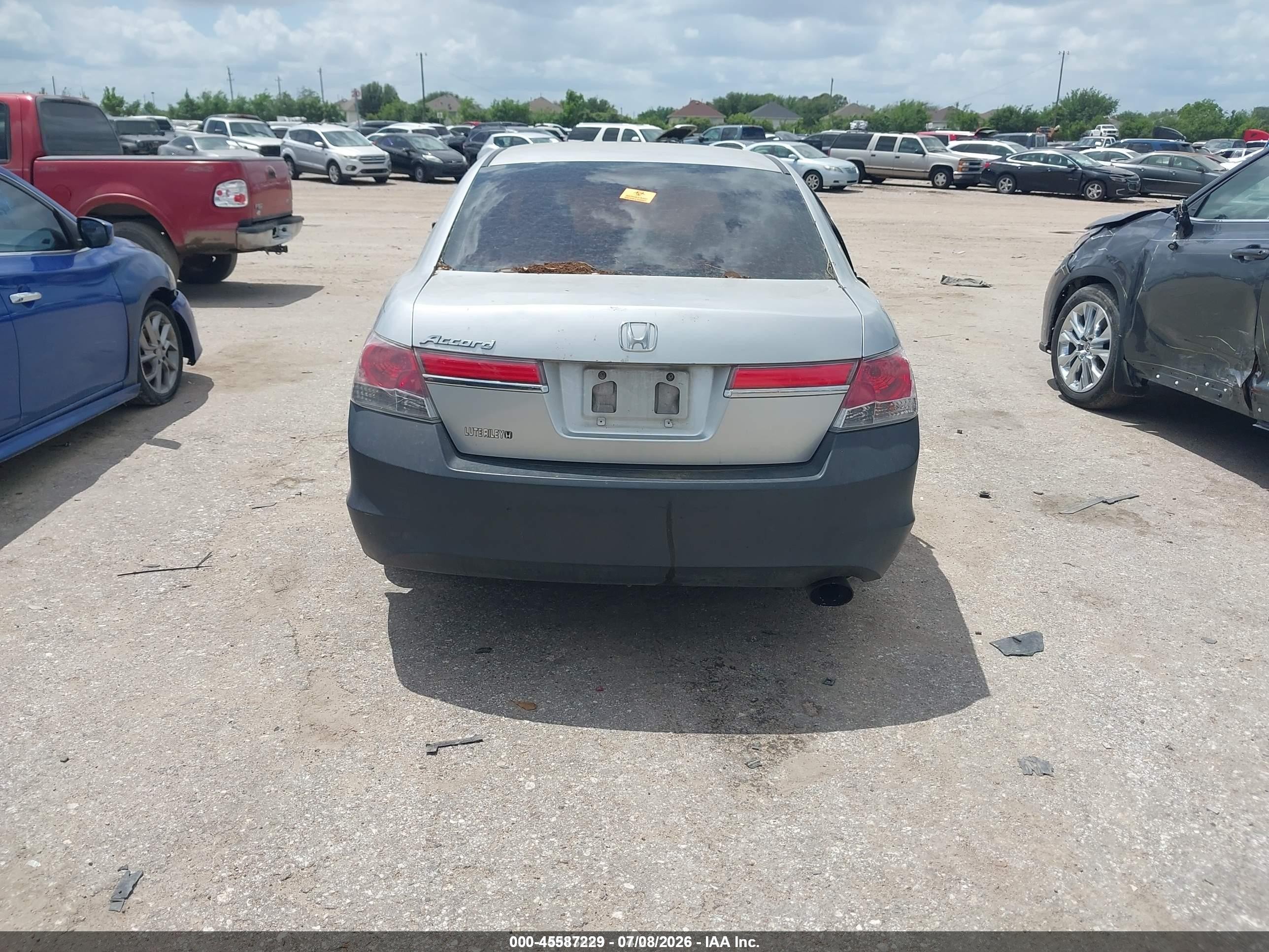 2012 Honda Accord 2.4 Lx-p Silver vin: 1HGCP2F49CA201782
